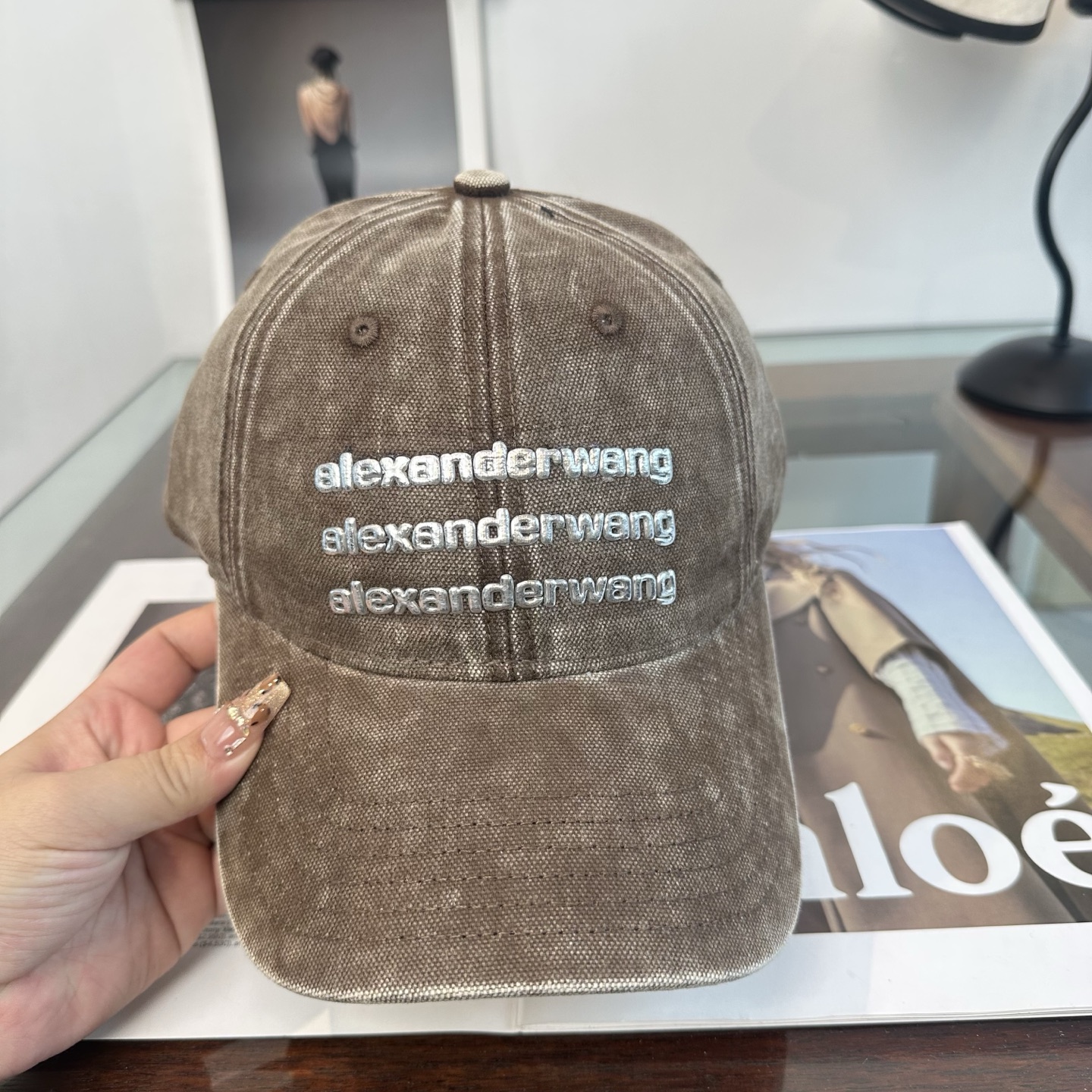 潮牌 Alexander亚历山大 棒球帽😎🔅超经典百搭单品💯出门凹造型的点亮搭配🤩重要的是还超级修饰脸型