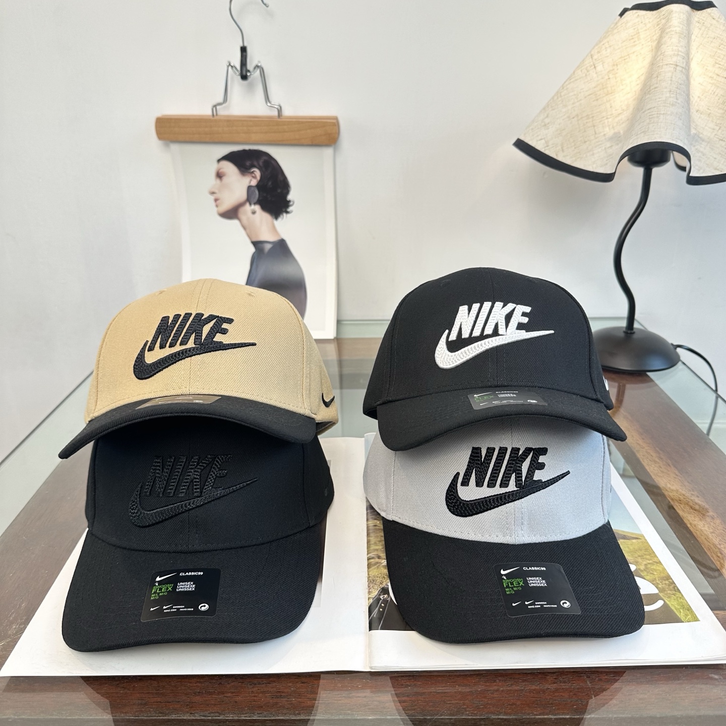NO:866177,Nike baseball cap. The solid color gives you a street style. The color is loved by fashionistas. The selection effect is perfect!  The details and workmanship are impeccable!  Same style for men and women!  hats straw hat bucket hat baseball cap, hat, espadrilles, hats19860909耐克棒球帽 纯色系给足街头风,时尚达人挚爱的色调 精选效果超完美！ 细节做工无可挑剔！男女同款！帽子草帽渔夫帽棒球帽,帽子,espadrilles,hats,hat
