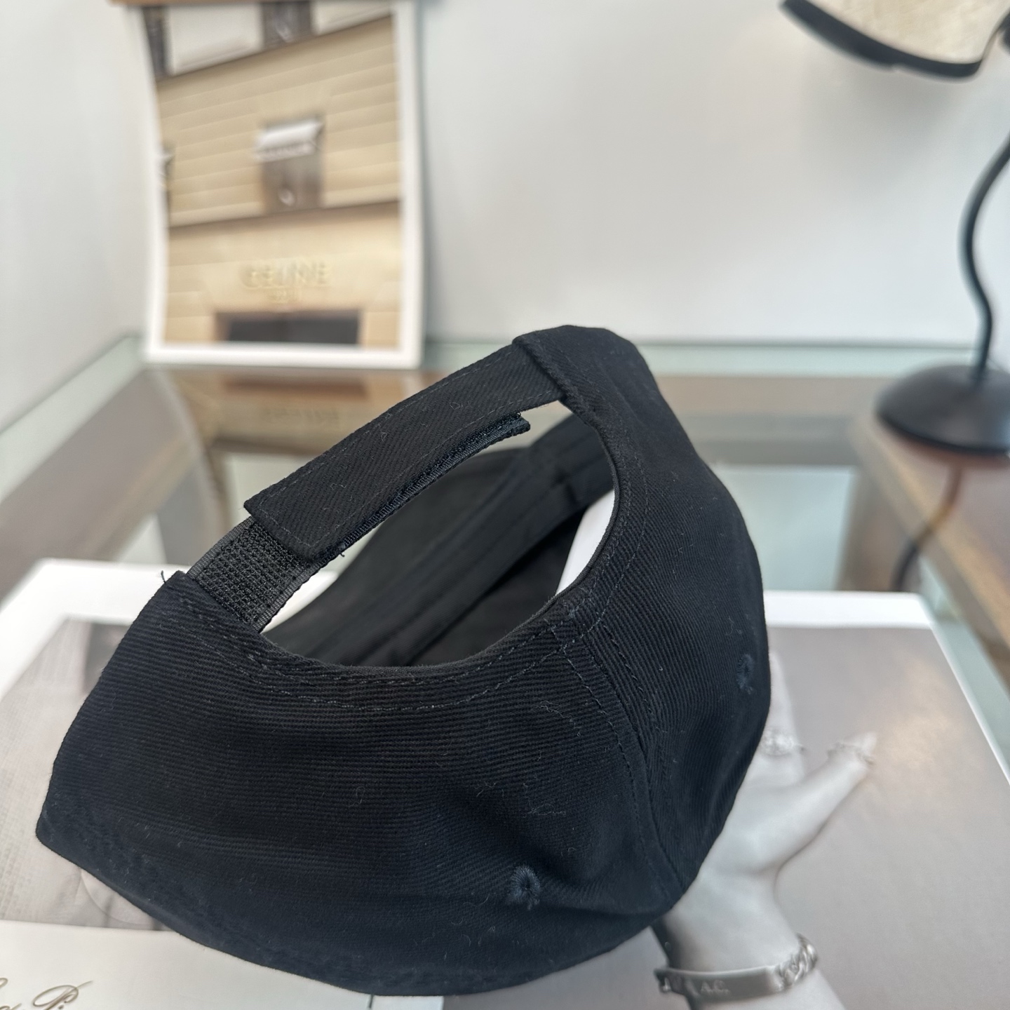 新品Balenciaga 巴黎世家字母新款棒球帽现货秒发🧢简约时尚超级无敌好看的帽子！情侣款！