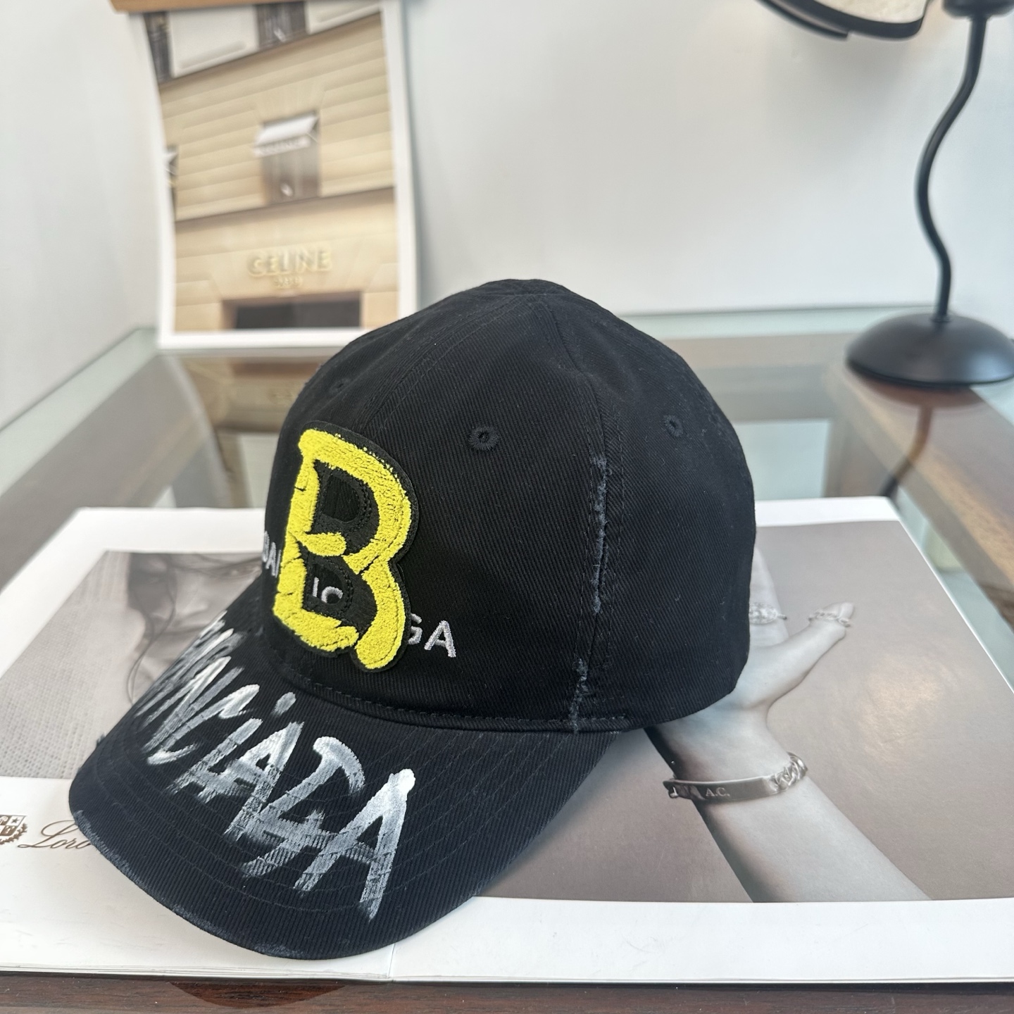 新品Balenciaga 巴黎世家字母新款棒球帽现货秒发🧢简约时尚超级无敌好看的帽子！情侣款！