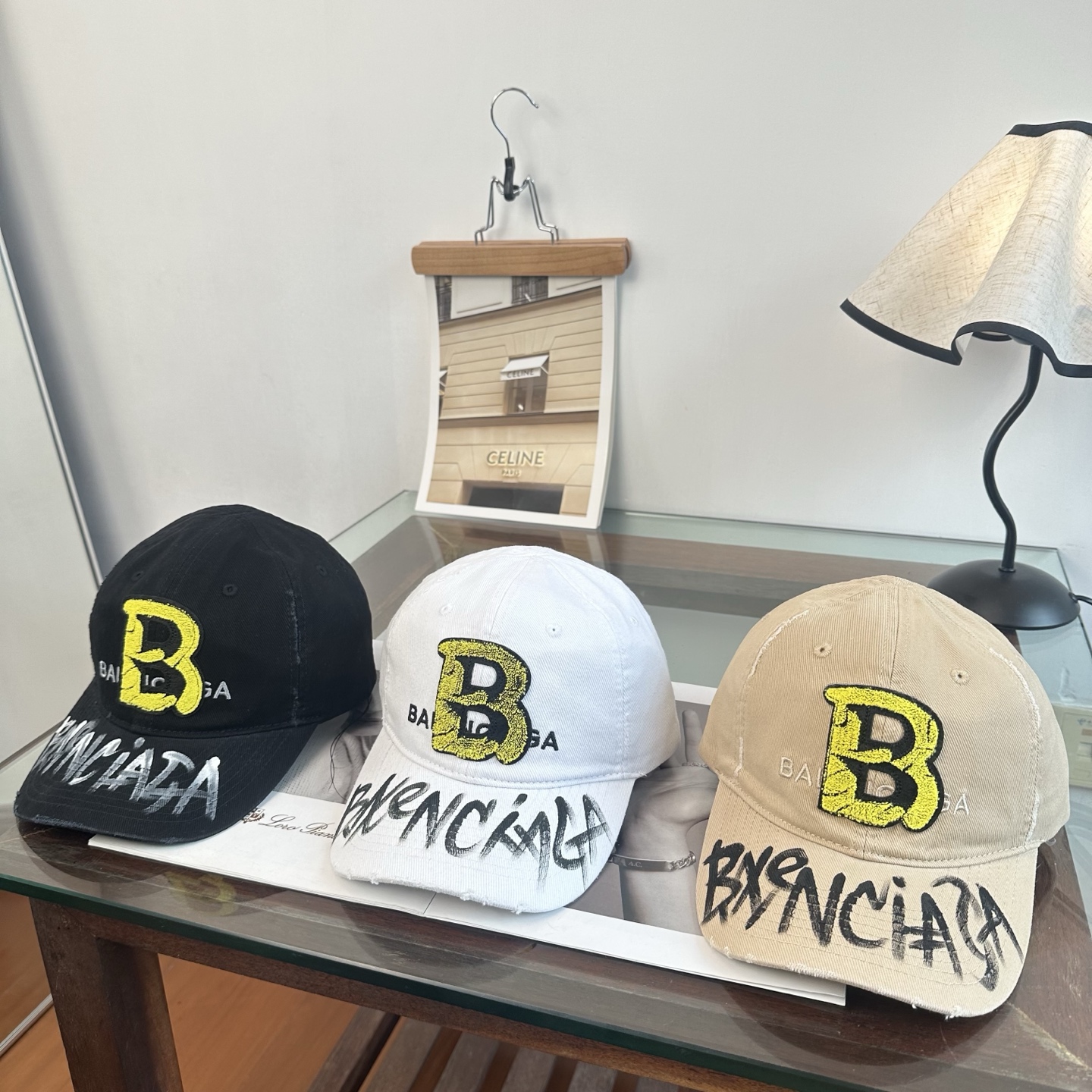 新品Balenciaga 巴黎世家字母新款棒球帽现货秒发🧢简约时尚超级无敌好看的帽子！情侣款！