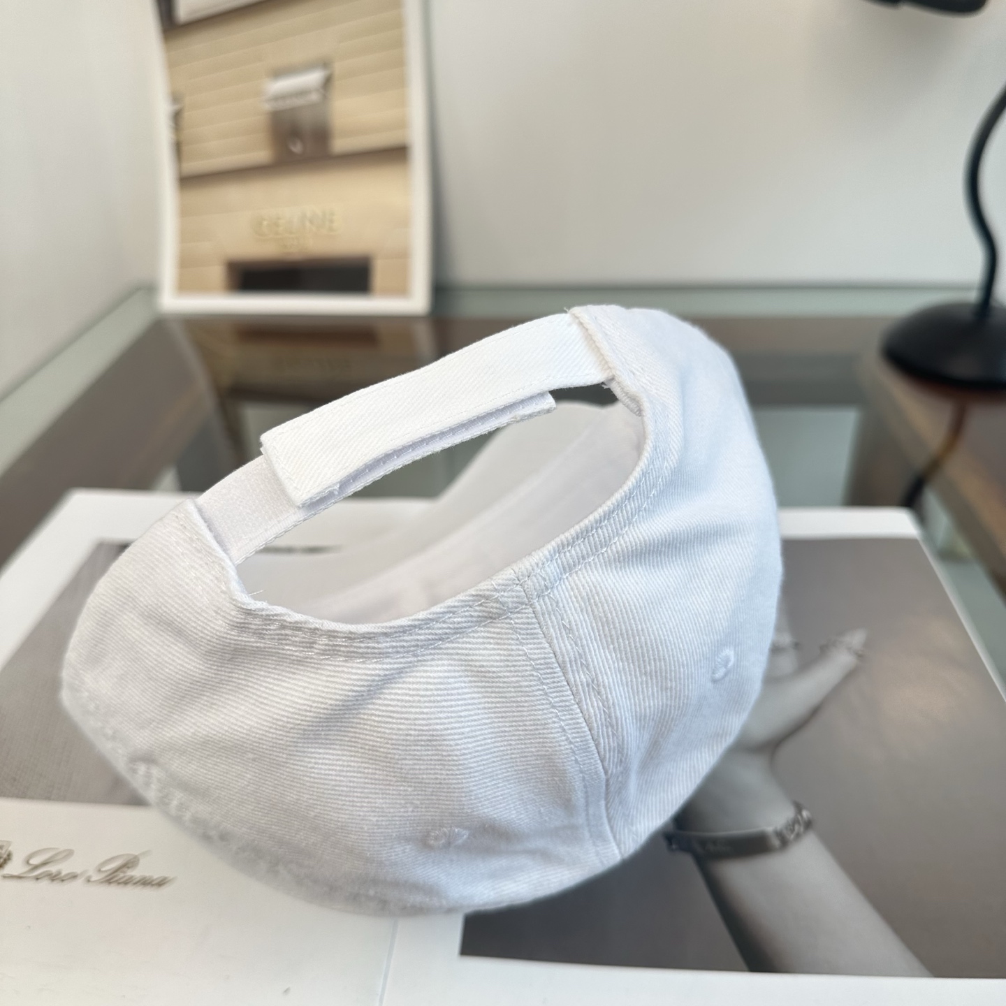 新品Balenciaga 巴黎世家字母新款棒球帽现货秒发🧢简约时尚超级无敌好看的帽子！情侣款！