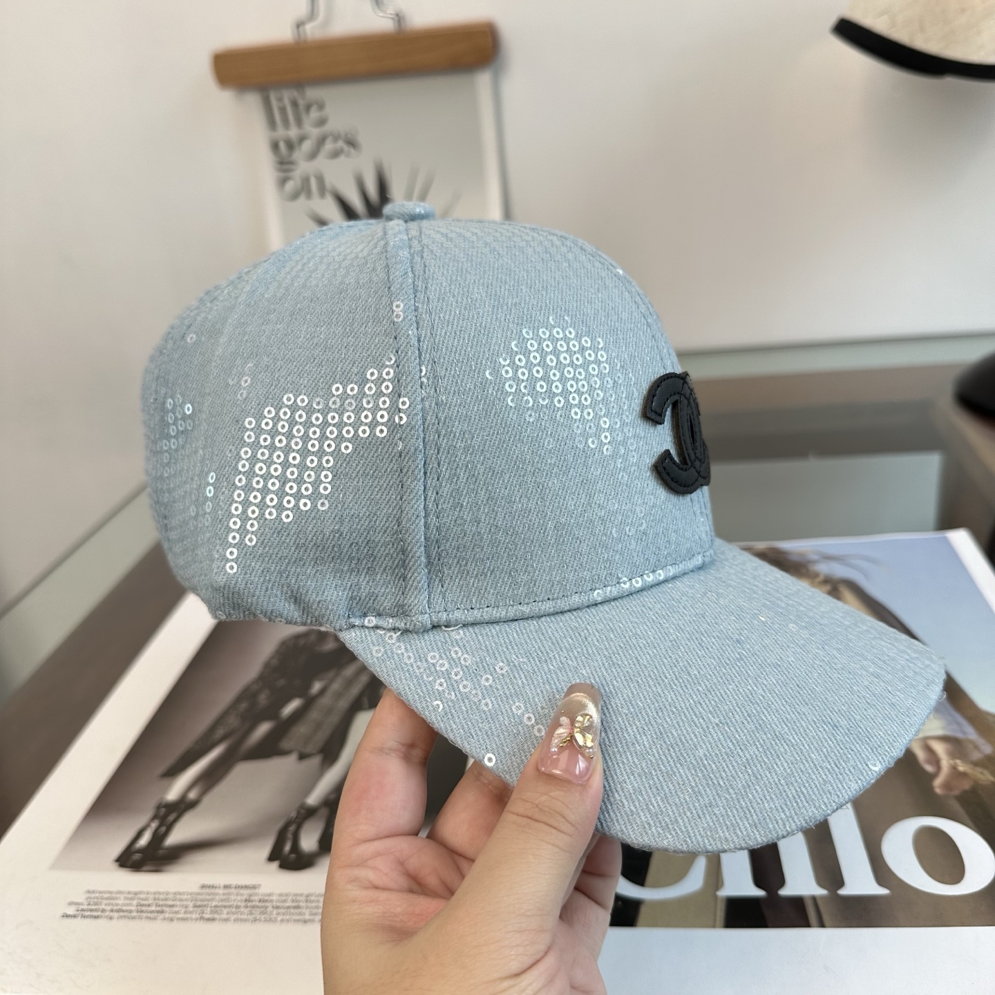 CHANEL香奈儿 新款简约logo棒球帽，新款出货，大牌款超好搭配，赶紧入手！