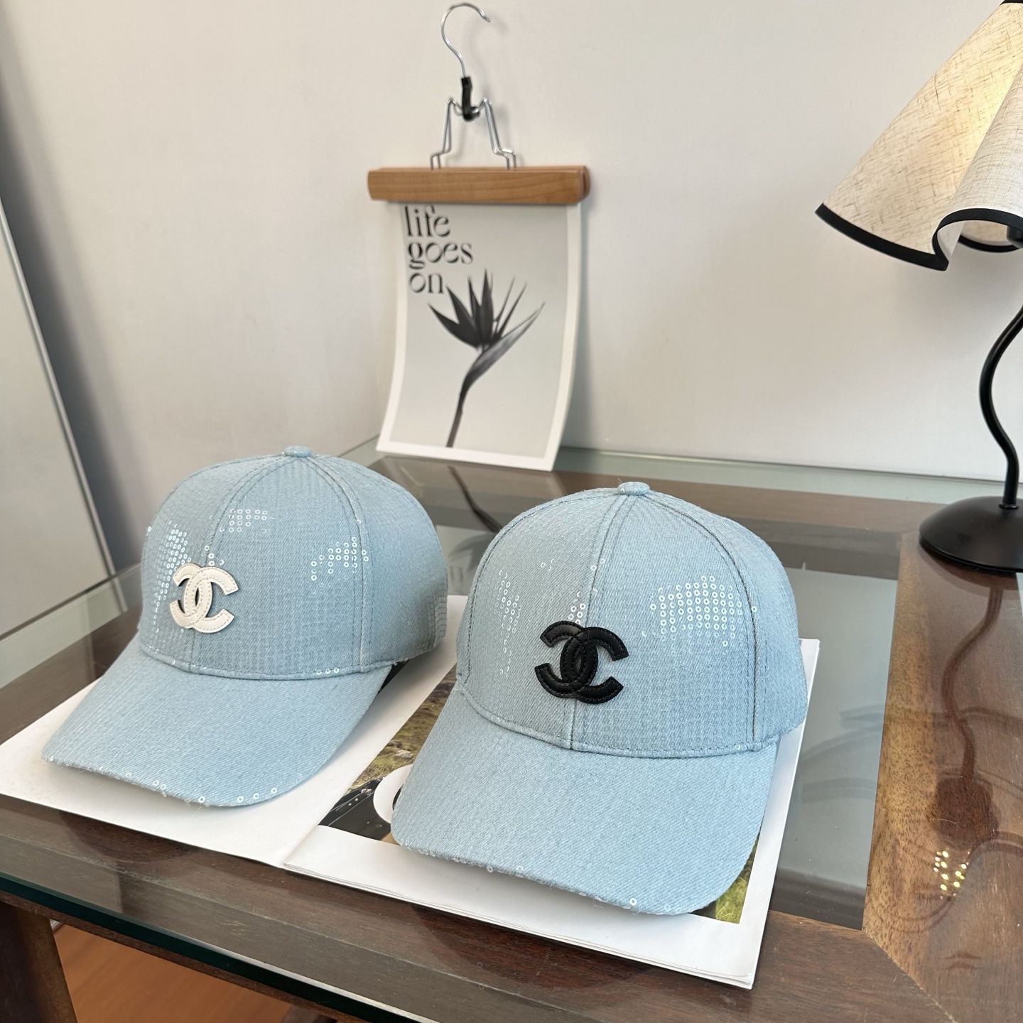 CHANEL香奈儿 新款简约logo棒球帽，新款出货，大牌款超好搭配，赶紧入手！