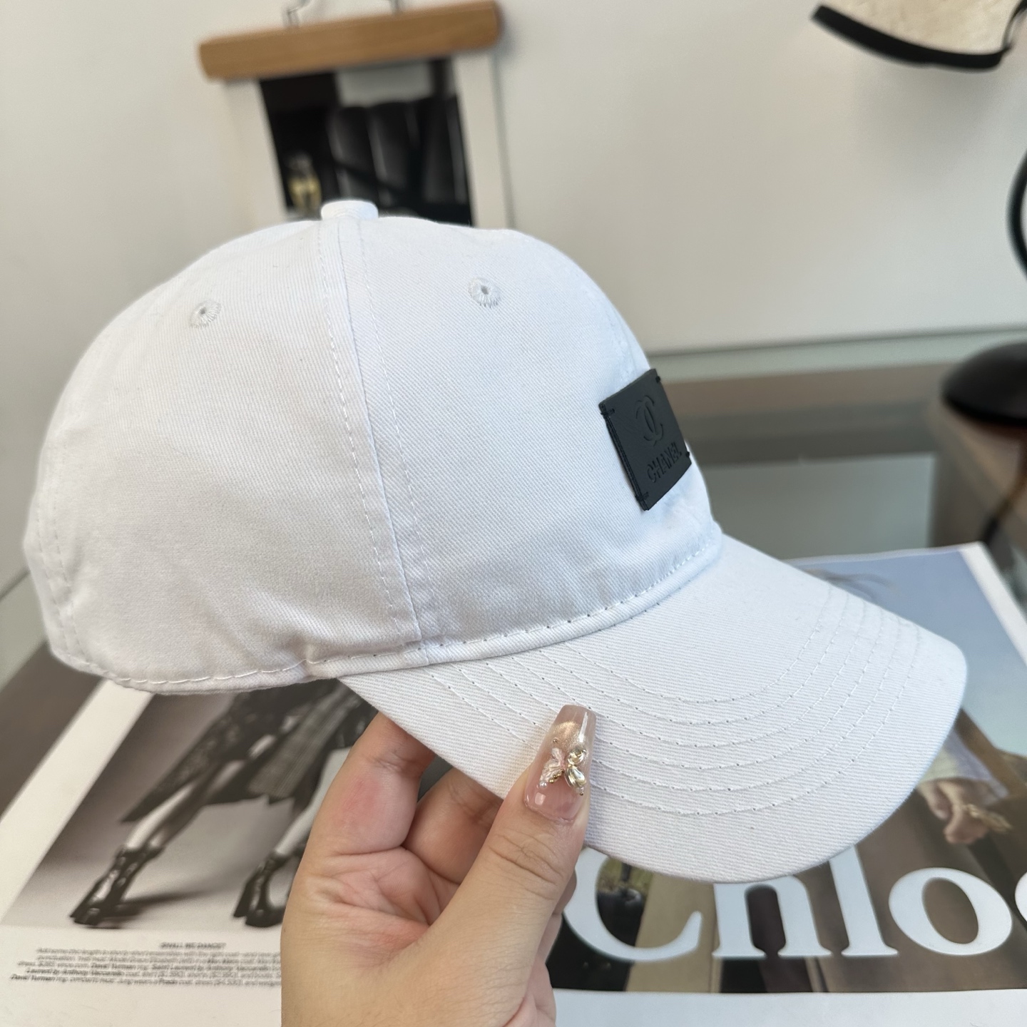 CHANEL香奈儿 新款简约logo棒球帽，新款出货，大牌款超好搭配，赶紧入手！