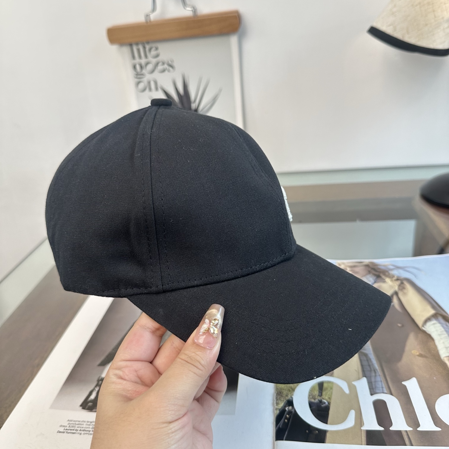 CHANEL香奈儿 新款简约logo棒球帽，新款出货，大牌款超好搭配，赶紧入手！