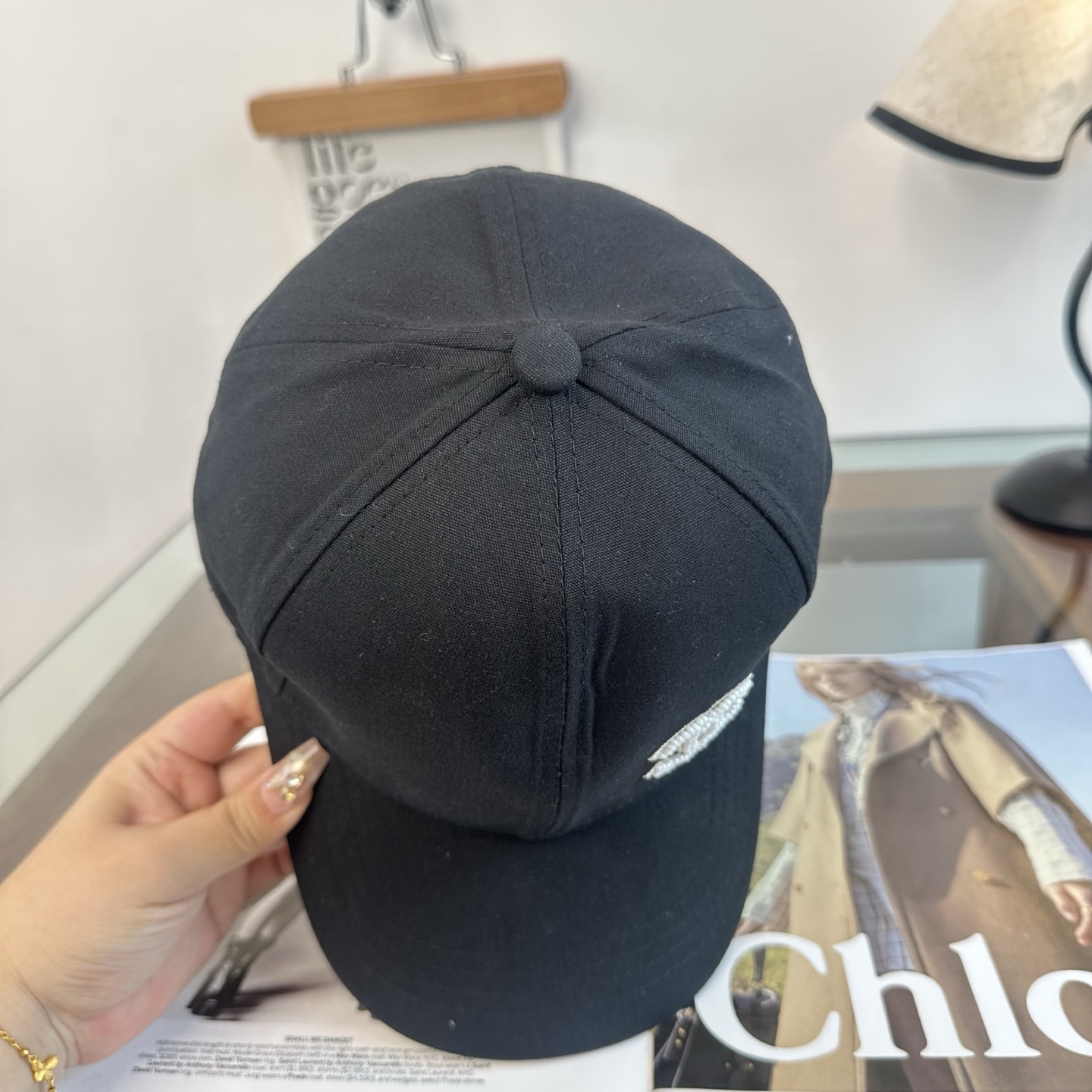CHANEL香奈儿 新款简约logo棒球帽，新款出货，大牌款超好搭配，赶紧入手！