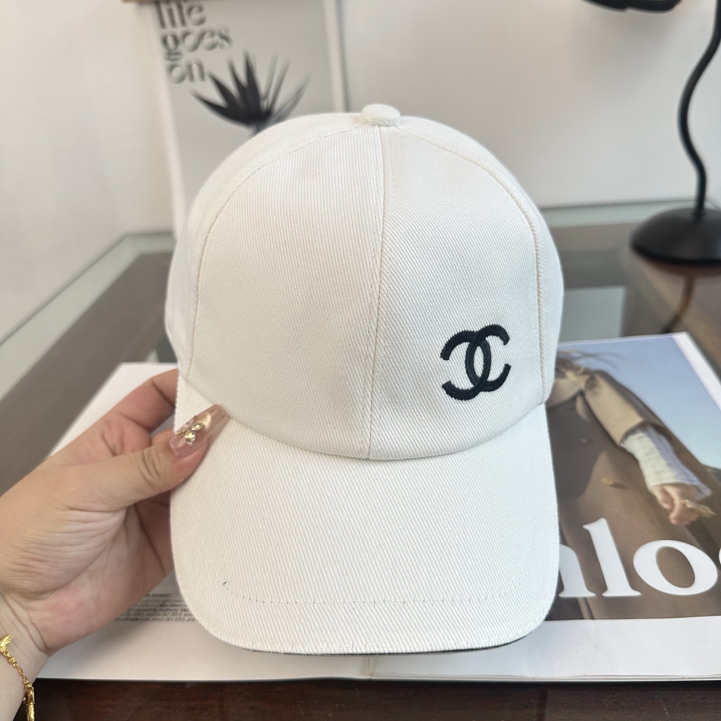 CHANEL香奈儿 新款简约logo棒球帽，新款出货，大牌款超好搭配，赶紧入手！