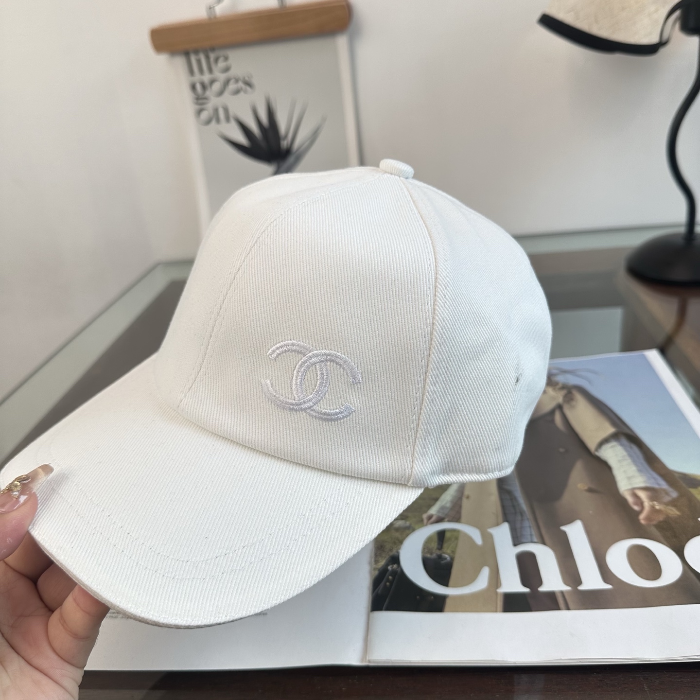 CHANEL香奈儿 新款简约logo棒球帽，新款出货，大牌款超好搭配，赶紧入手！
