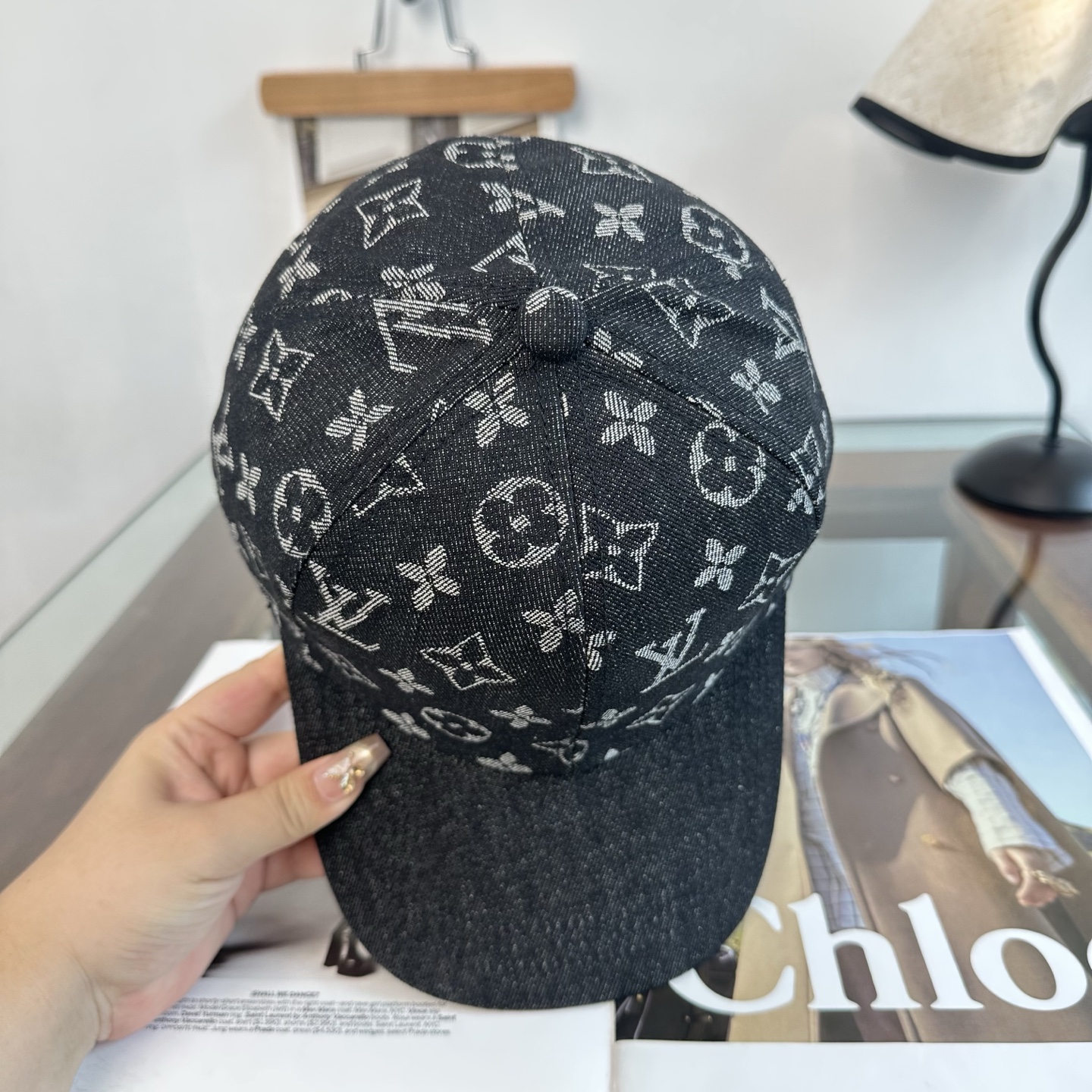 🧢路易威登棒球帽 LouisVuitton😍新款LV棒球帽，重工打造♥️高端大气，百搭款🤗男女通用！