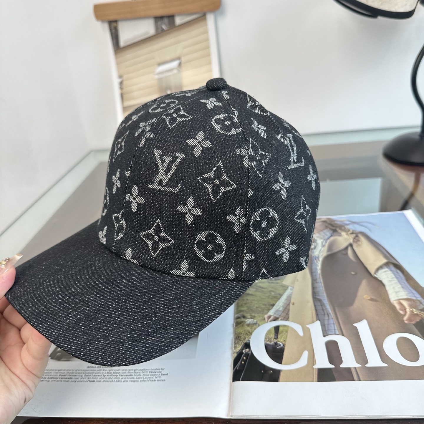 🧢路易威登棒球帽 LouisVuitton😍新款LV棒球帽，重工打造♥️高端大气，百搭款🤗男女通用！