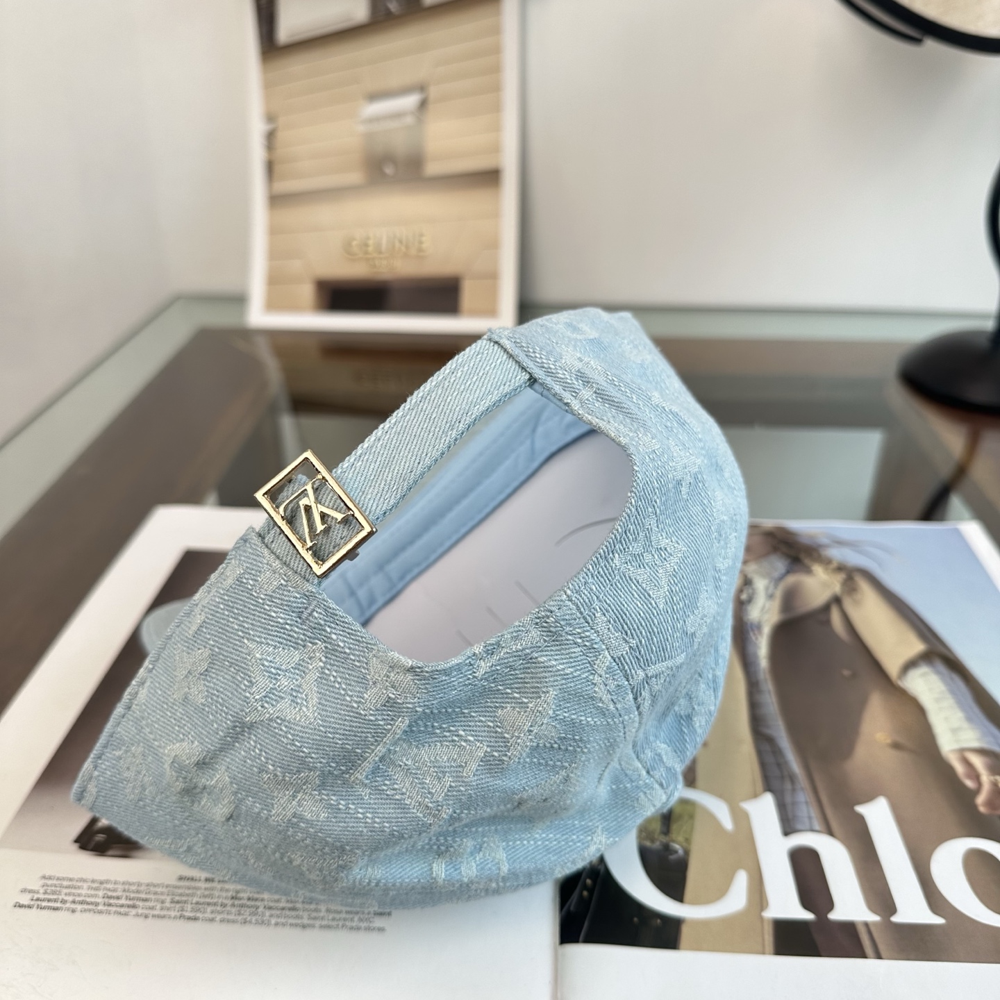 🧢路易威登棒球帽 LouisVuitton😍新款LV棒球帽，重工打造♥️高端大气，百搭款🤗男女通用！