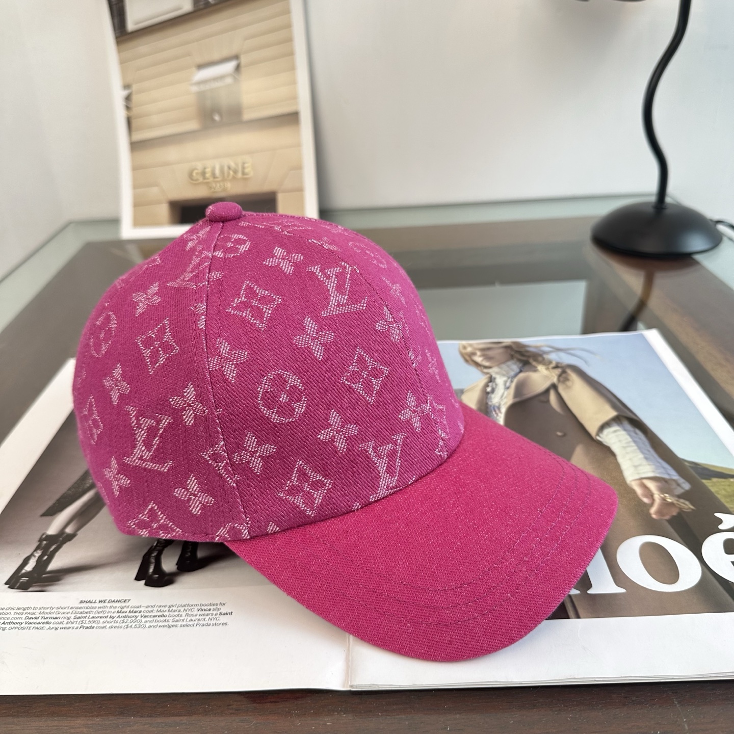 🧢路易威登棒球帽 LouisVuitton😍新款LV棒球帽，重工打造♥️高端大气，百搭款🤗男女通用！