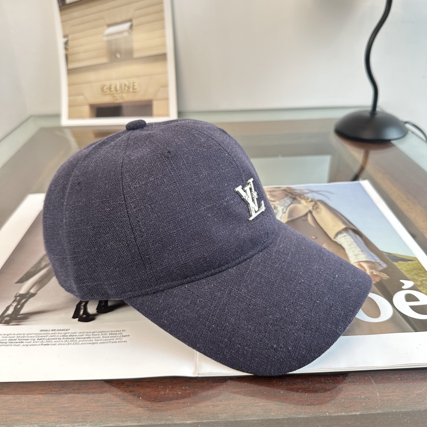 🧢路易威登棒球帽 LouisVuitton😍新款LV棒球帽，重工打造♥️高端大气，百搭款🤗男女通用！