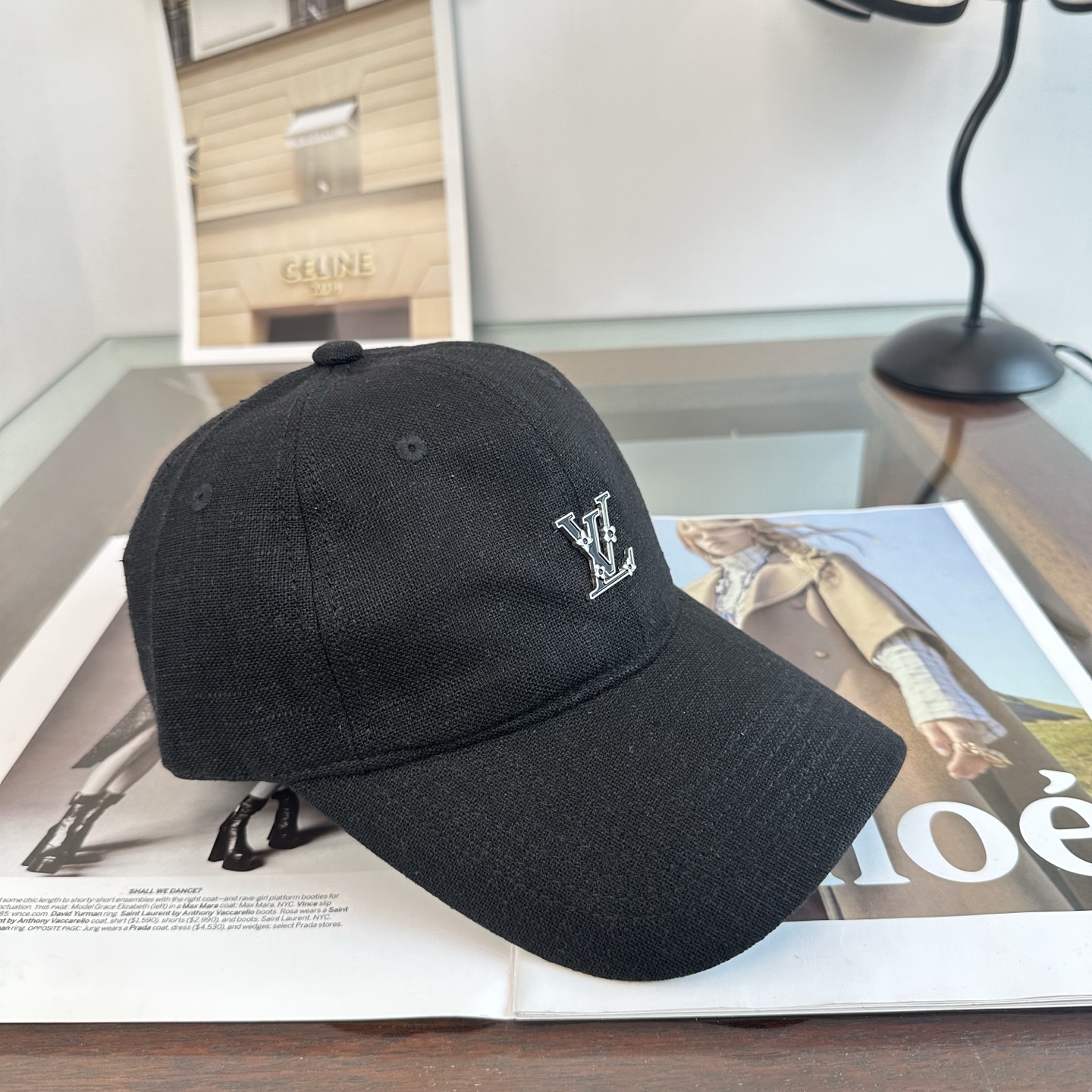 🧢路易威登棒球帽 LouisVuitton😍新款LV棒球帽，重工打造♥️高端大气，百搭款🤗男女通用！