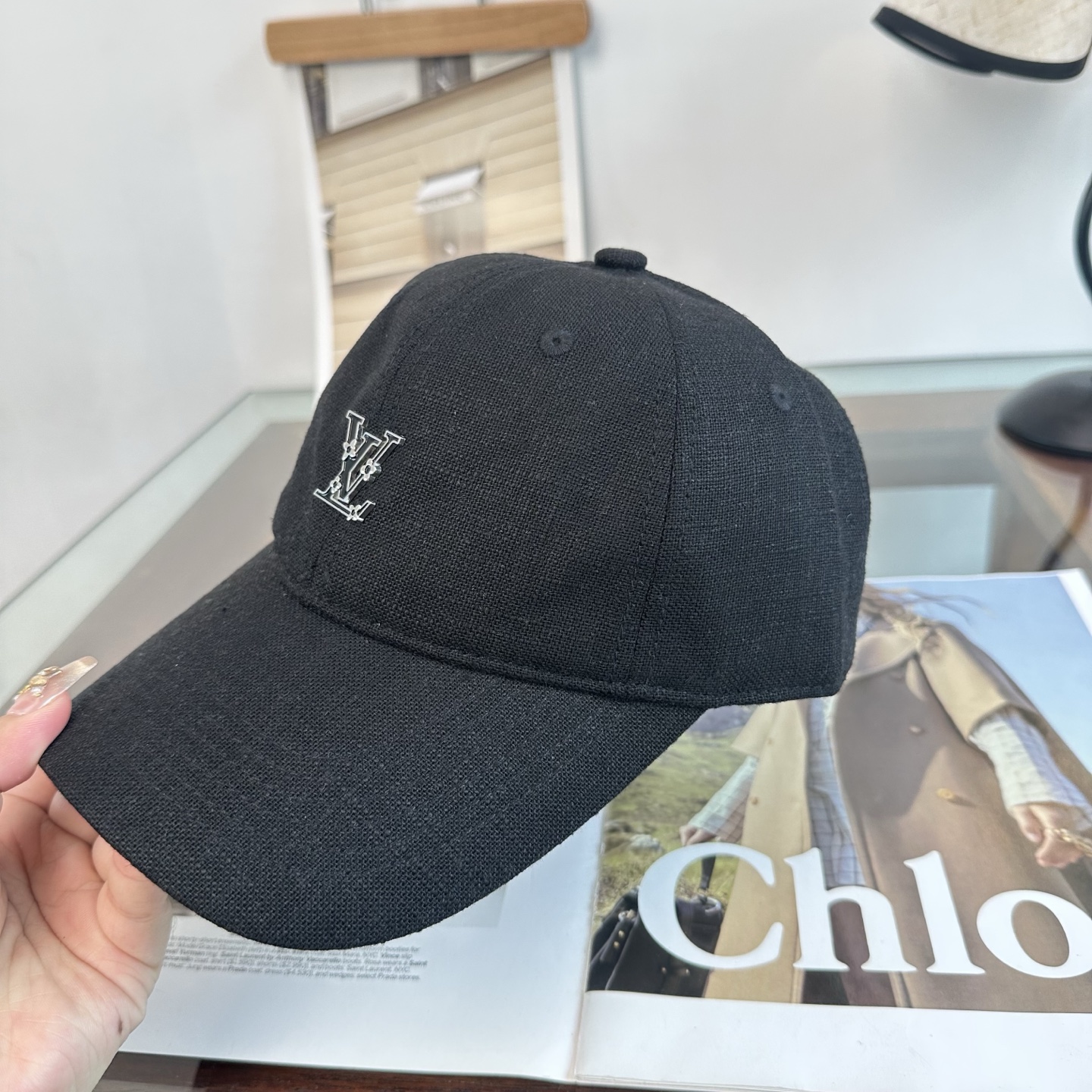 🧢路易威登棒球帽 LouisVuitton😍新款LV棒球帽，重工打造♥️高端大气，百搭款🤗男女通用！
