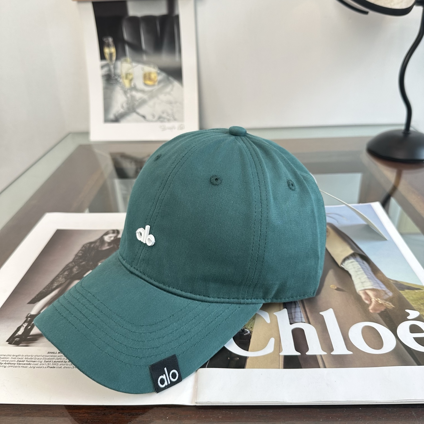 Alo 。爆款 新款棒球帽定制面料，简约时尚更透气，超火爆现货秒发