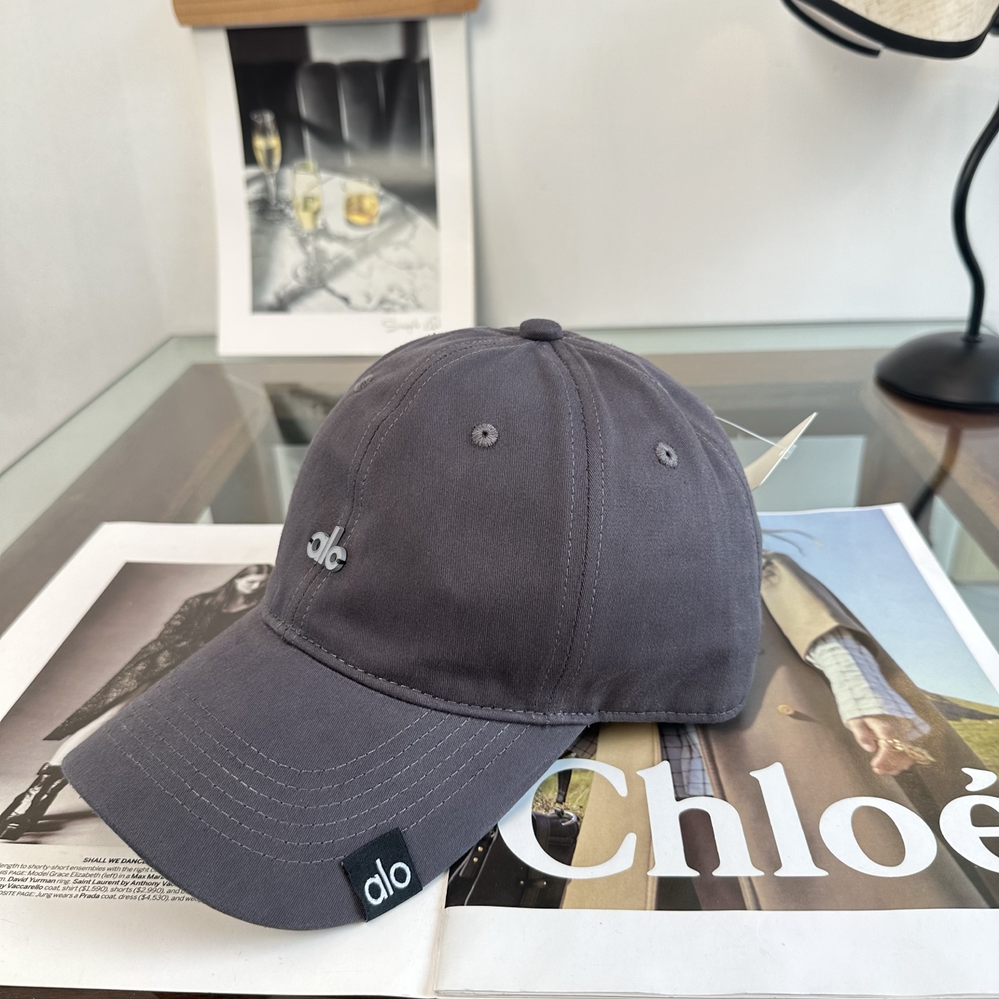 Alo 。爆款 新款棒球帽定制面料，简约时尚更透气，超火爆现货秒发