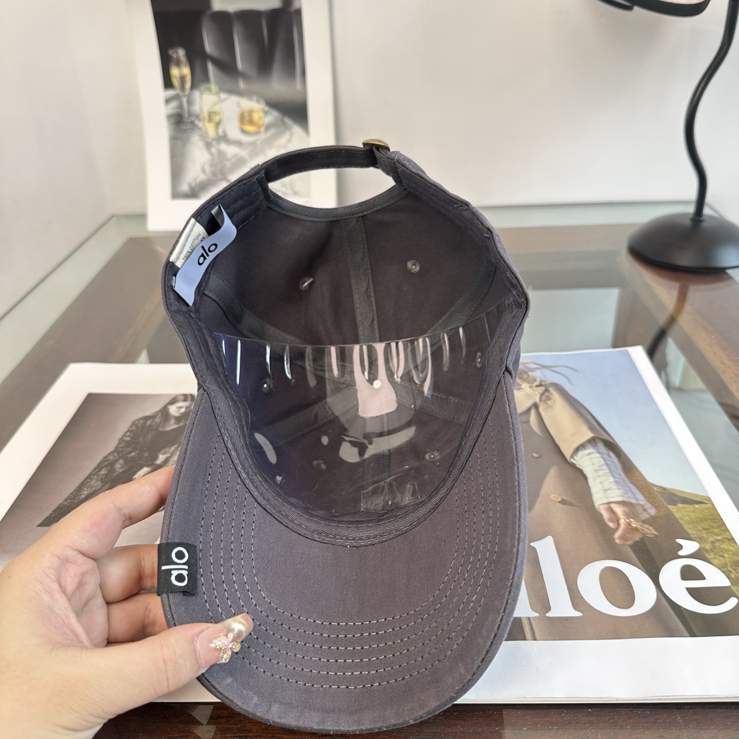Alo 。爆款 新款棒球帽定制面料，简约时尚更透气，超火爆现货秒发