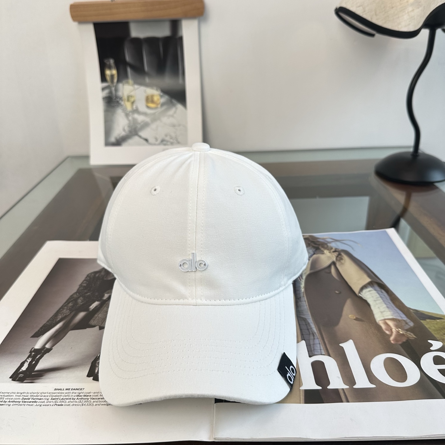 Alo 。爆款 新款棒球帽定制面料，简约时尚更透气，超火爆现货秒发