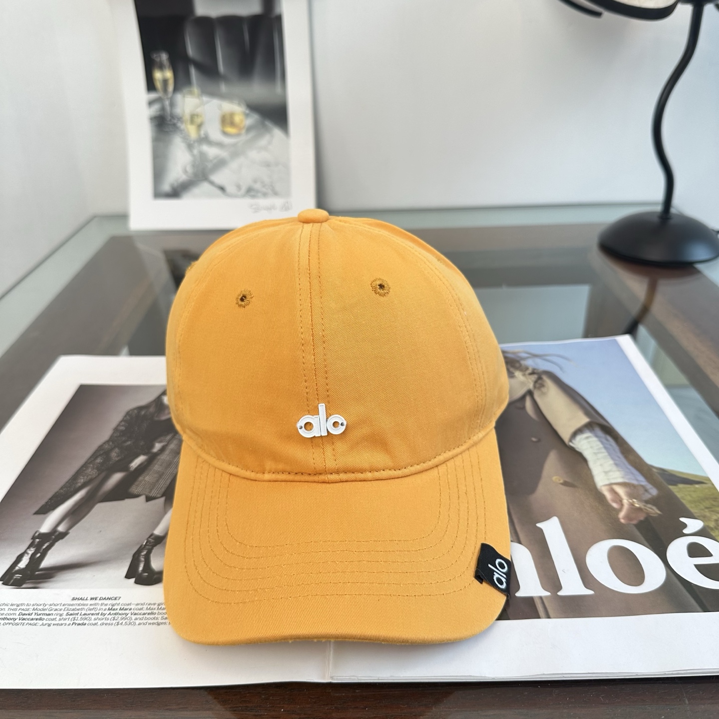 Alo 。爆款 新款棒球帽定制面料，简约时尚更透气，超火爆现货秒发