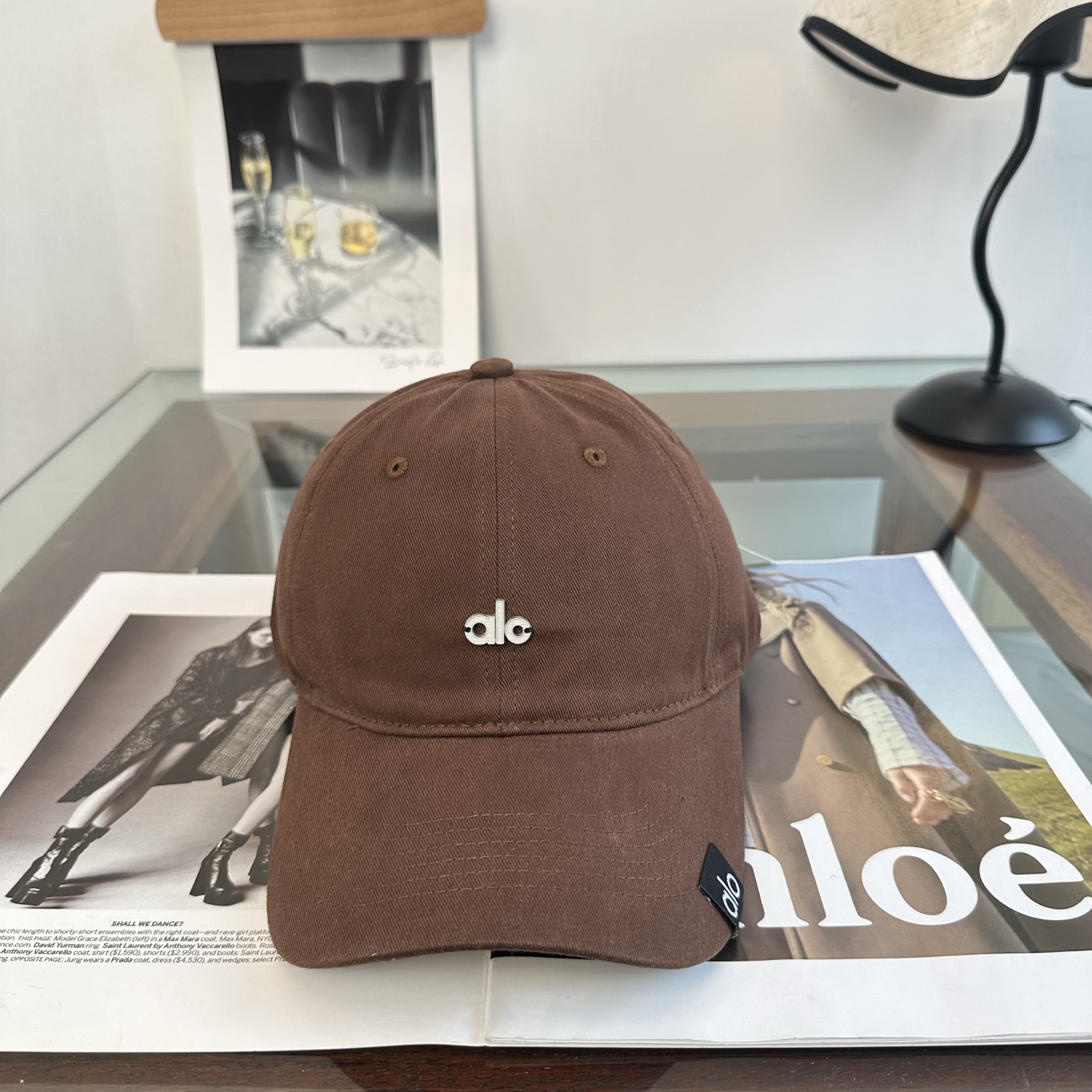 Alo 。爆款 新款棒球帽定制面料，简约时尚更透气，超火爆现货秒发