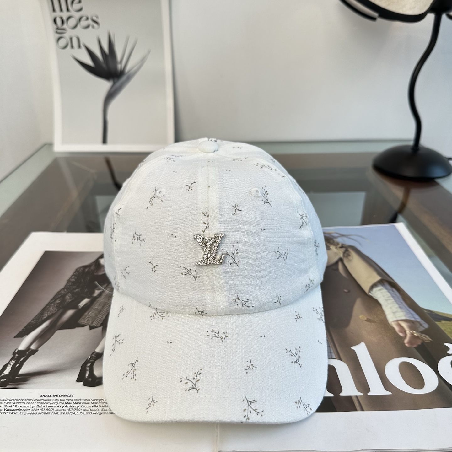 🧢路易威登棒球帽 LouisVuitton😍新款LV棒球帽，重工打造♥️高端大气，百搭款🤗男女通用！