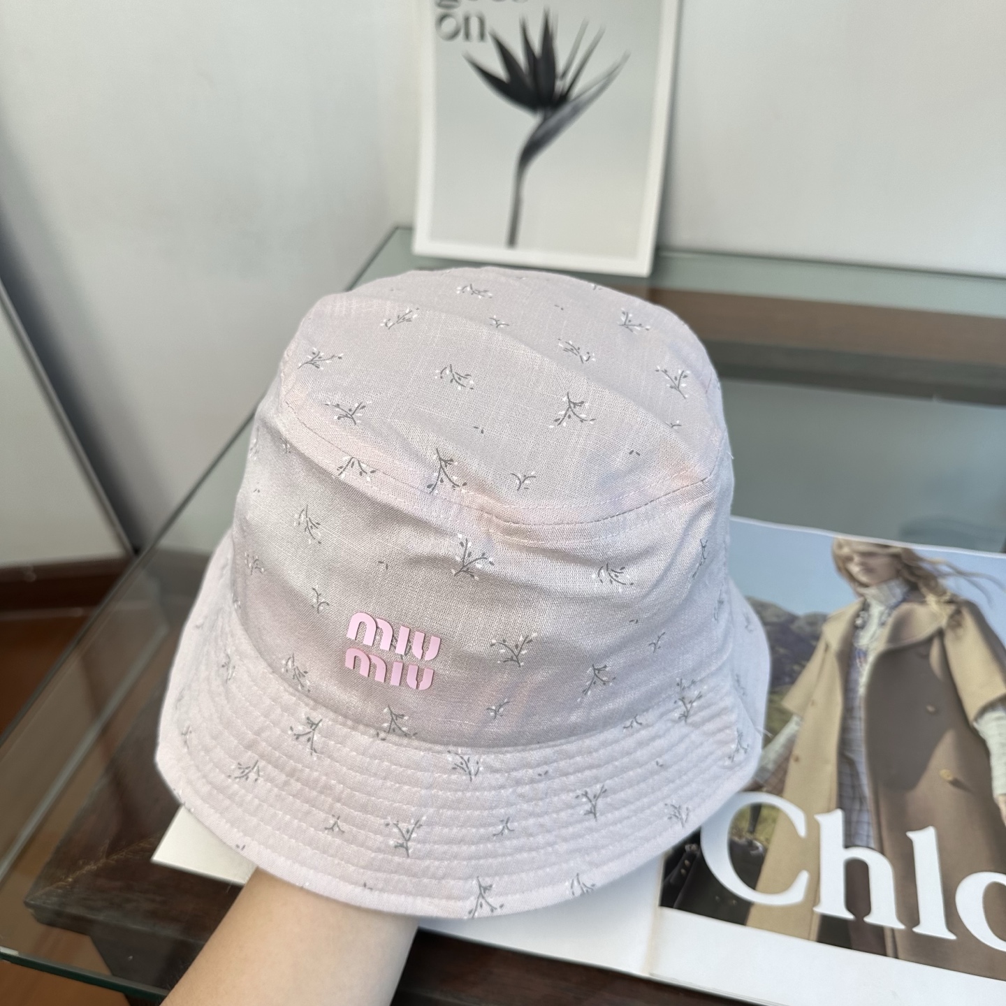 缪缪miumiu渔夫帽 让兼顾时尚和遮阳的简约桶帽出游拍照📷拗造型必备敲显脸小