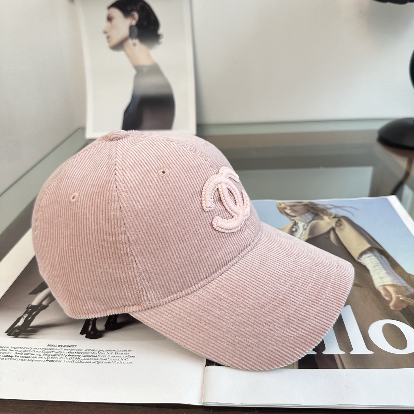 【CHANEL香奈儿】新款高级感小香风鸭舌帽 ，遮阳又超好搭配，出街单品 高货版本原单品质👄