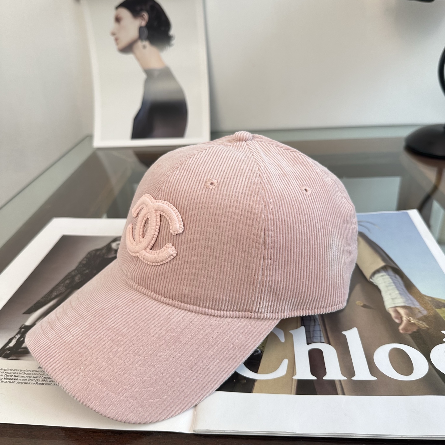 【CHANEL香奈儿】新款高级感小香风鸭舌帽 ，遮阳又超好搭配，出街单品 高货版本原单品质👄