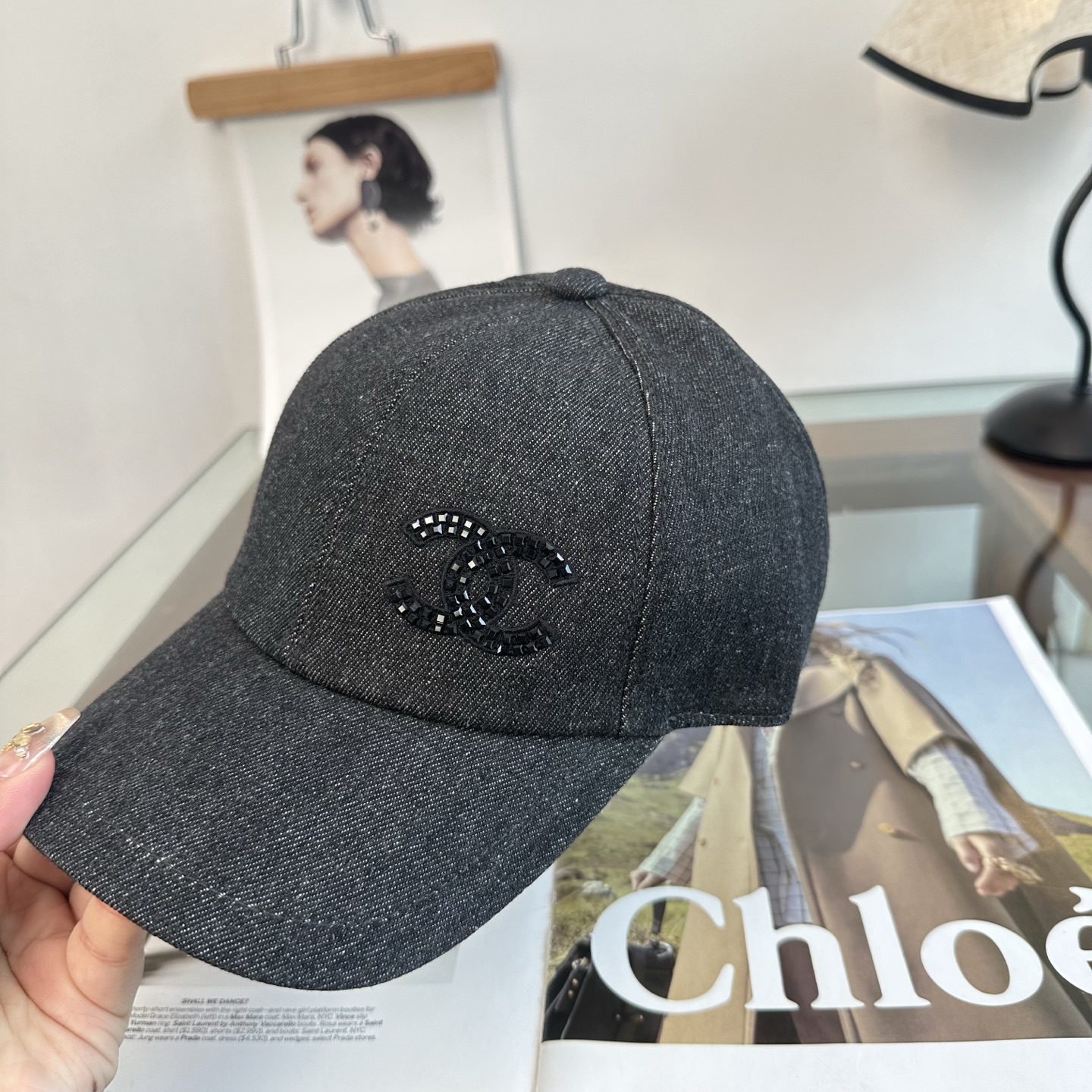 【CHANEL香奈儿】新款高级感小香风鸭舌帽 ，遮阳又超好搭配，出街单品 高货版本原单品质👄