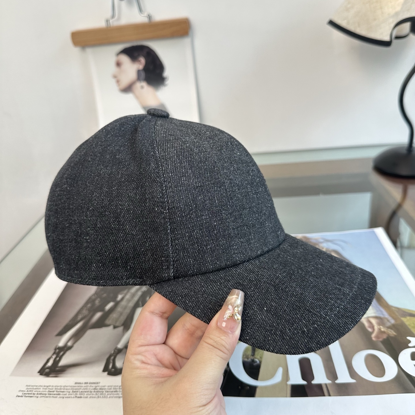 【CHANEL香奈儿】新款高级感小香风鸭舌帽 ，遮阳又超好搭配，出街单品 高货版本原单品质👄