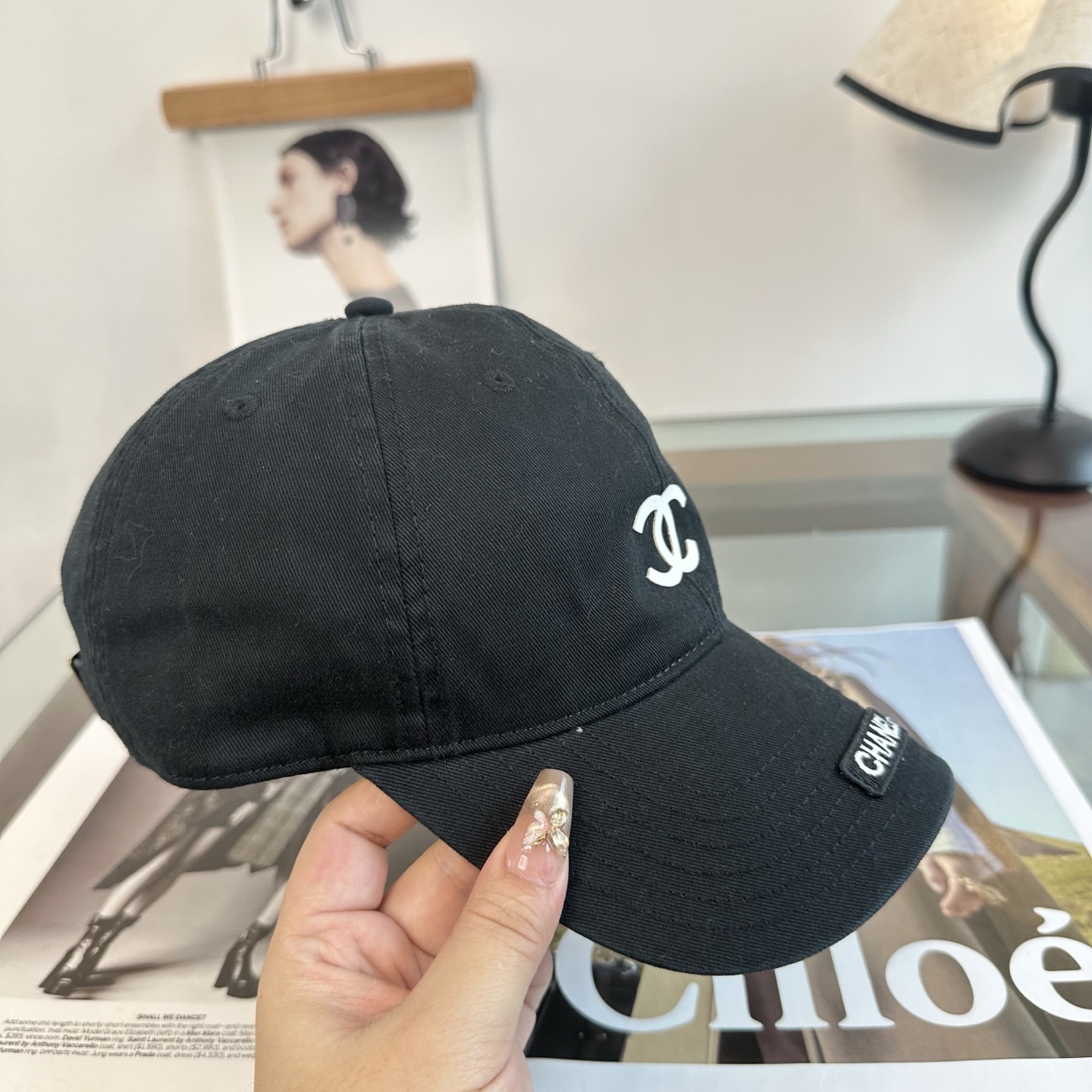 【CHANEL香奈儿】新款高级感小香风鸭舌帽 ，遮阳又超好搭配，出街单品 高货版本原单品质👄