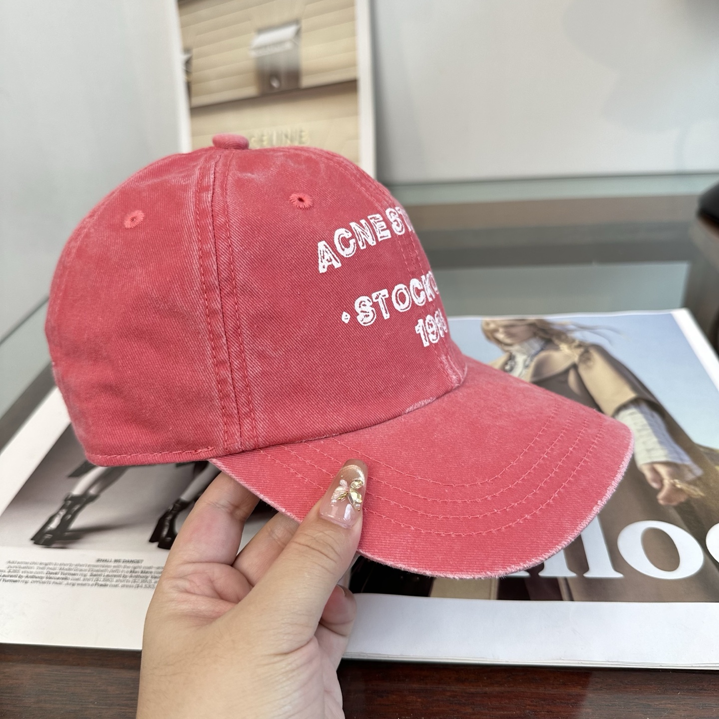 ACNE潮人至爱 复线高街字母棒球帽 高品质定制工艺 简约帅气~男女同款 超酷时尚街头风 帽型极好