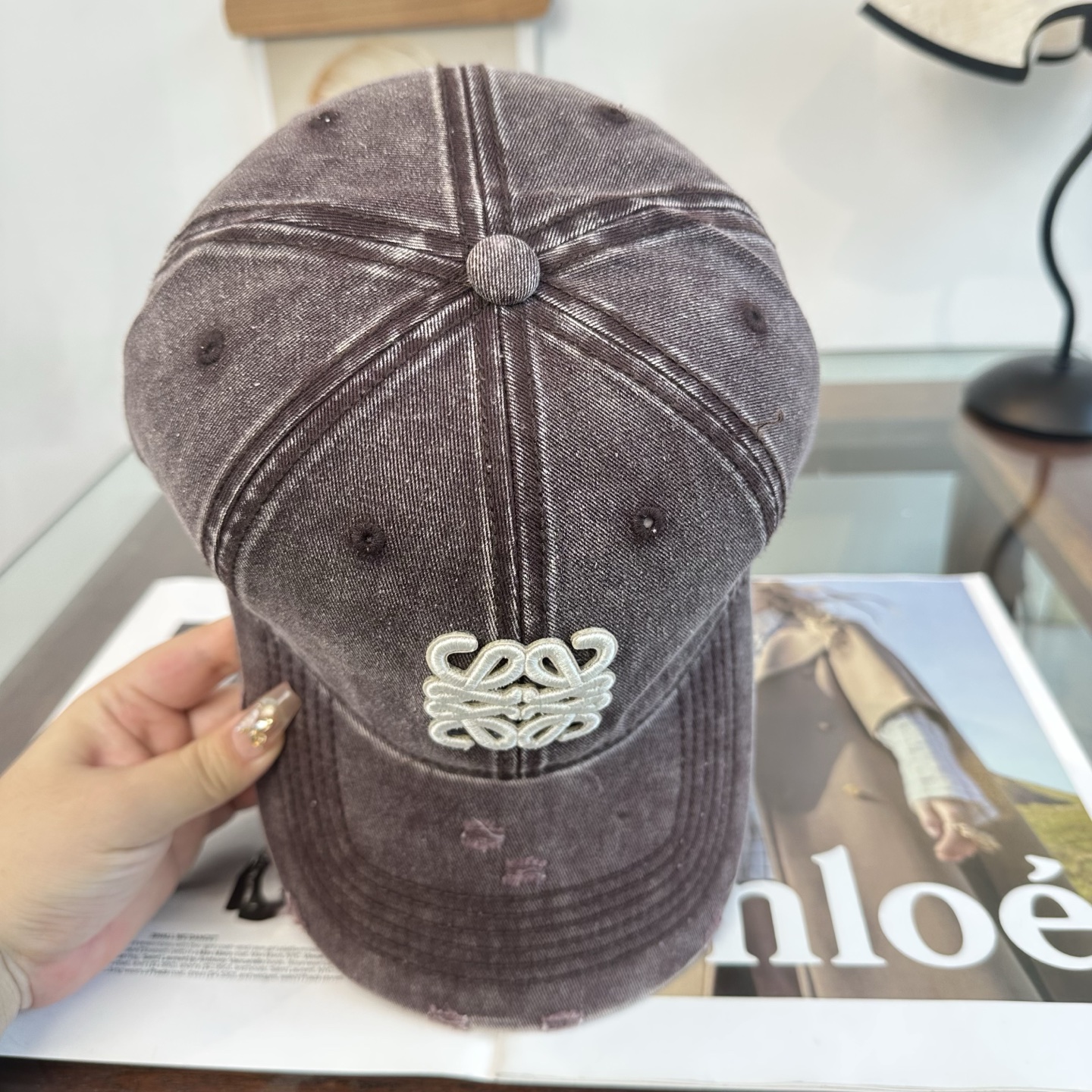 LOEWE【罗意威】新款刺绣棒球帽，专柜同步出货，大牌款超好搭配，赶紧入手