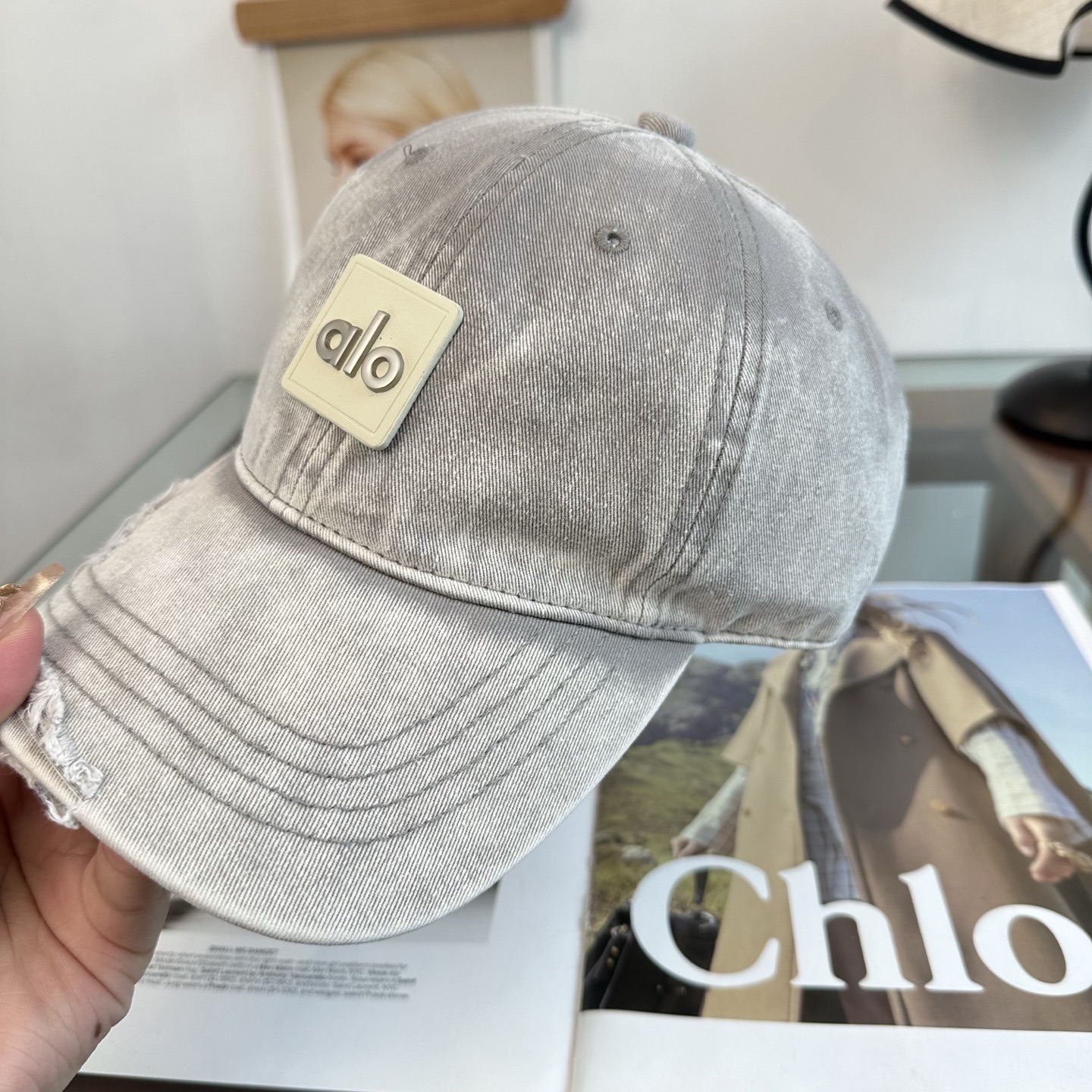 Alo 🔥爆款 新款棒球帽 定制面料，简约时尚更透气，超火爆 现货秒发