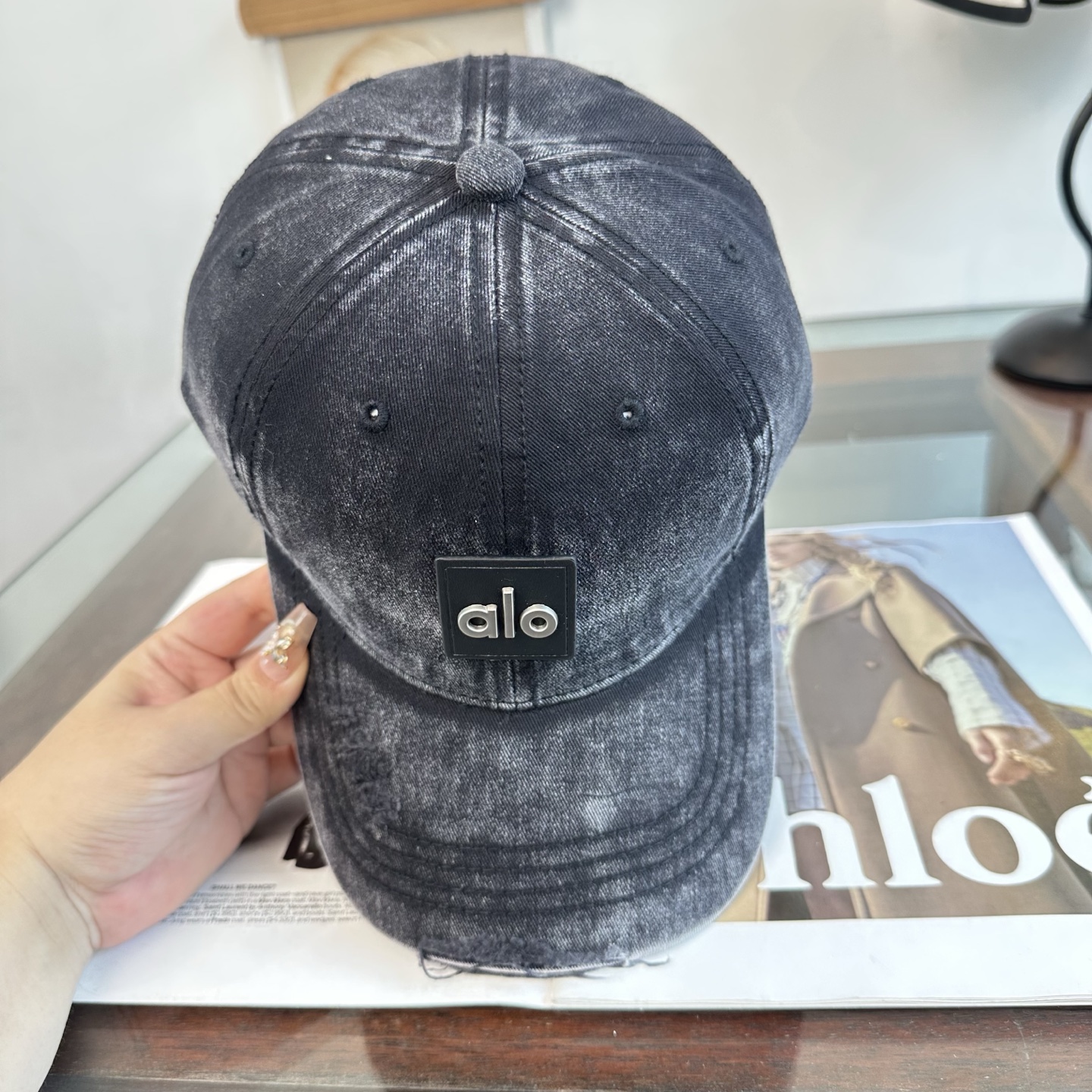 Alo 🔥爆款 新款棒球帽 定制面料，简约时尚更透气，超火爆 现货秒发