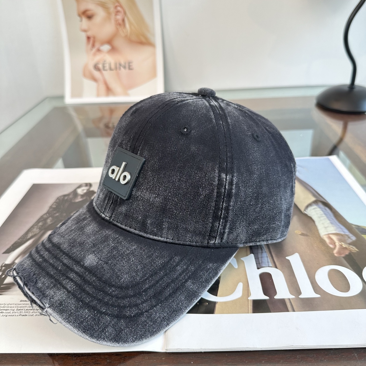 Alo 🔥爆款 新款棒球帽 定制面料，简约时尚更透气，超火爆 现货秒发