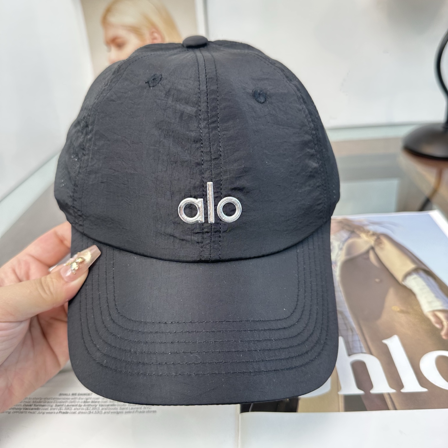 Alo 🔥爆款 新款棒球帽 定制面料，简约时尚更透气，超火爆 现货秒发