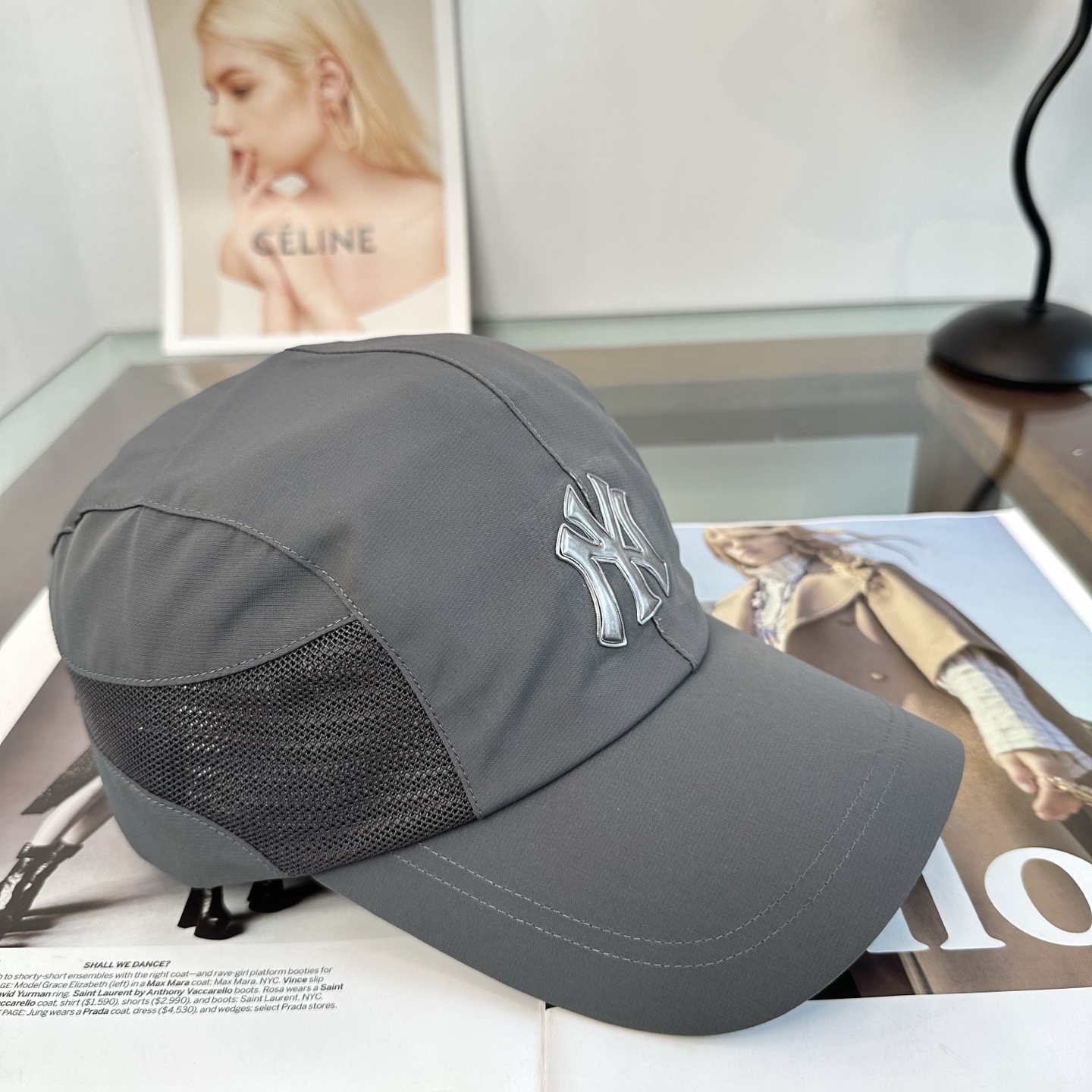 NY 棒球帽 纯色系给足街头风，时尚达人挚爱的色调 精选效果超完美！ 细节做工无可挑剔！男女同款！