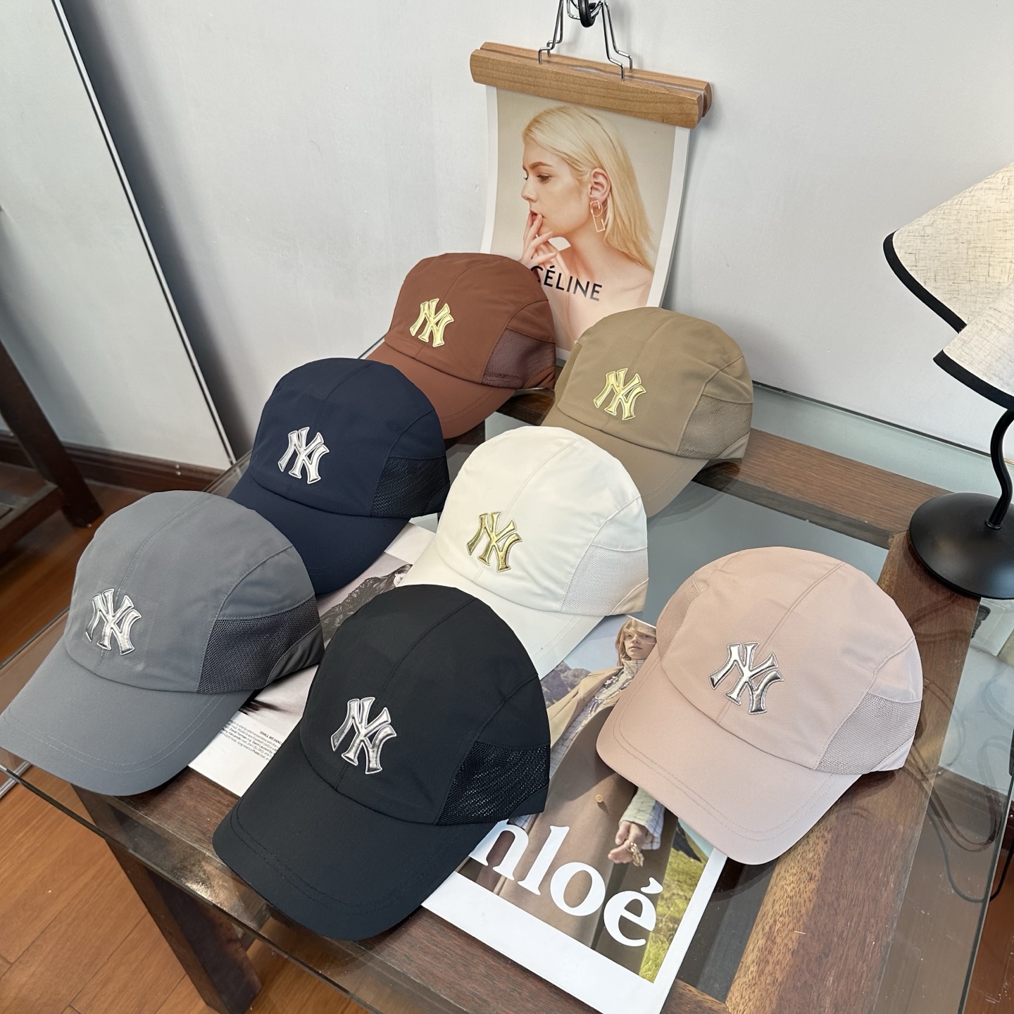 NY 棒球帽 纯色系给足街头风，时尚达人挚爱的色调 精选效果超完美！ 细节做工无可挑剔！男女同款！