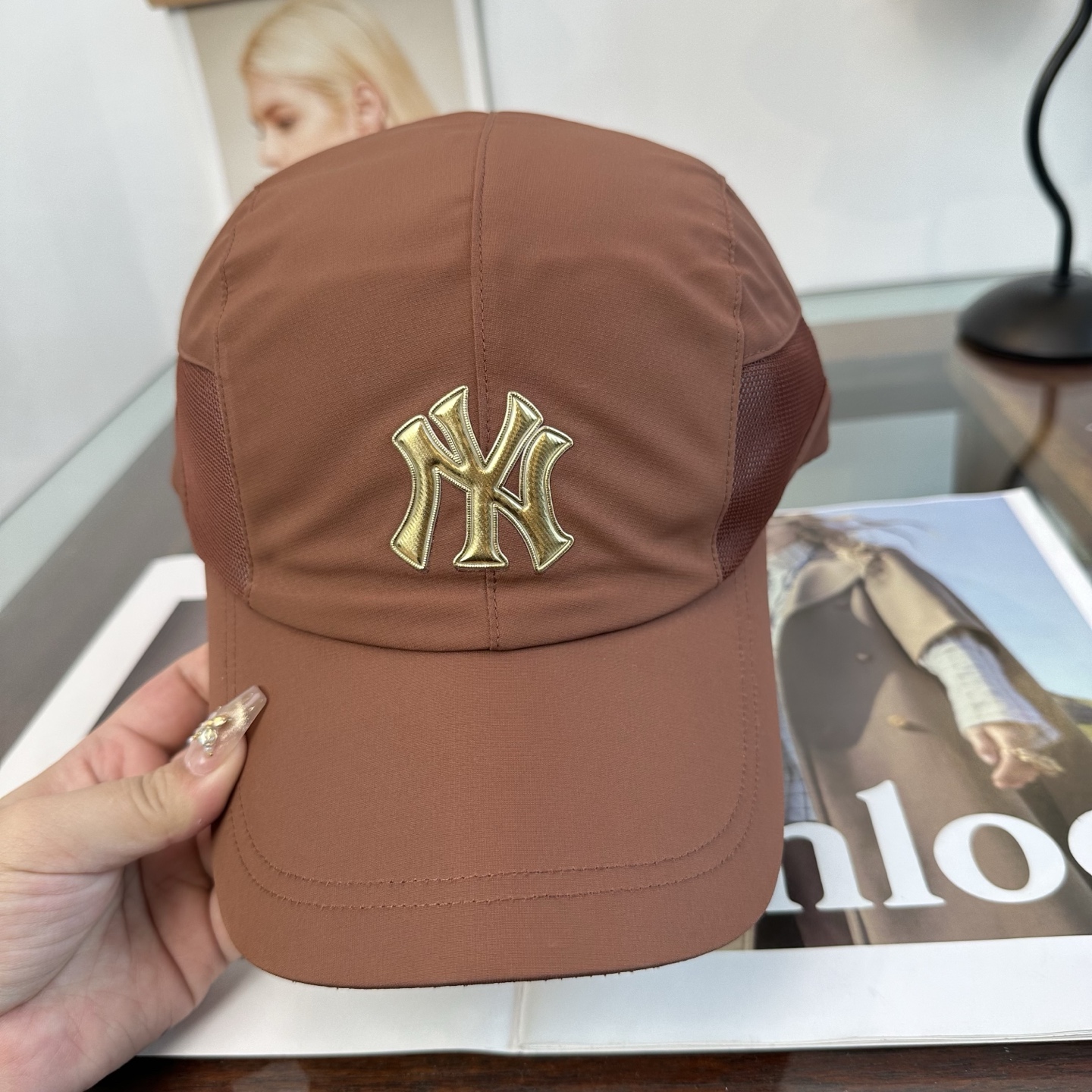 NY 棒球帽 纯色系给足街头风，时尚达人挚爱的色调 精选效果超完美！ 细节做工无可挑剔！男女同款！