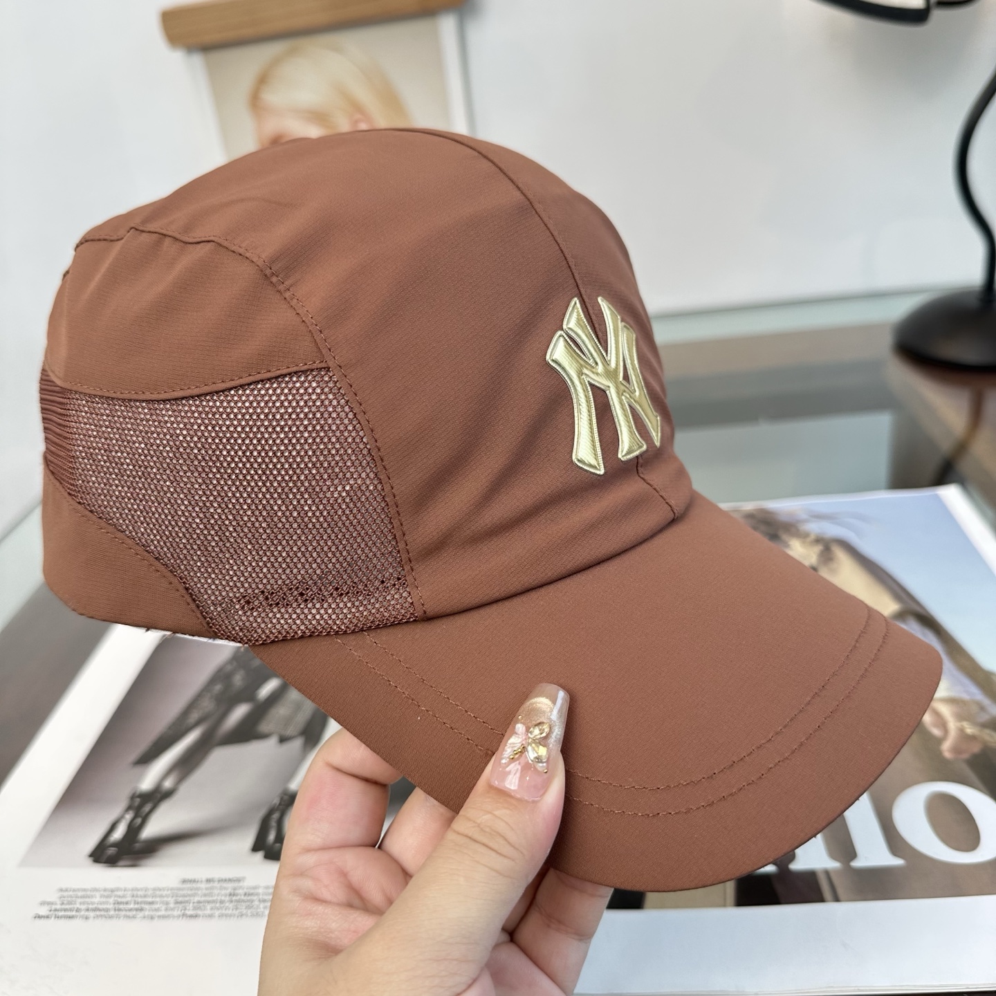NY 棒球帽 纯色系给足街头风，时尚达人挚爱的色调 精选效果超完美！ 细节做工无可挑剔！男女同款！