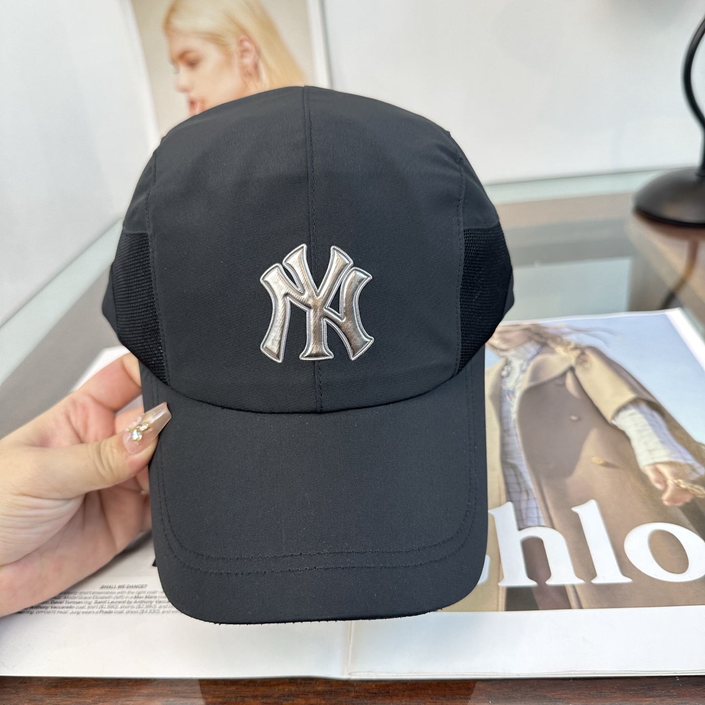 NY 棒球帽 纯色系给足街头风，时尚达人挚爱的色调 精选效果超完美！ 细节做工无可挑剔！男女同款！