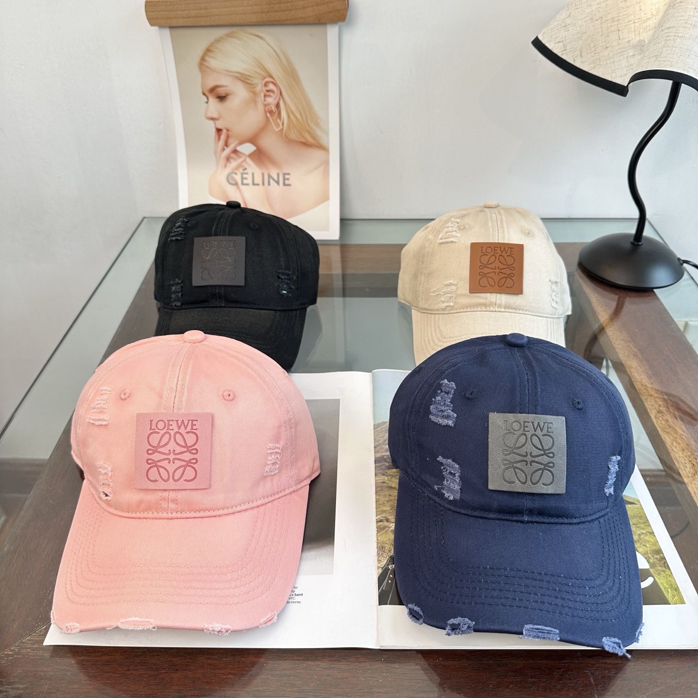 LOEWE【罗意威】新款刺绣棒球帽，专柜同步出货，大牌款超好搭配，赶紧入手