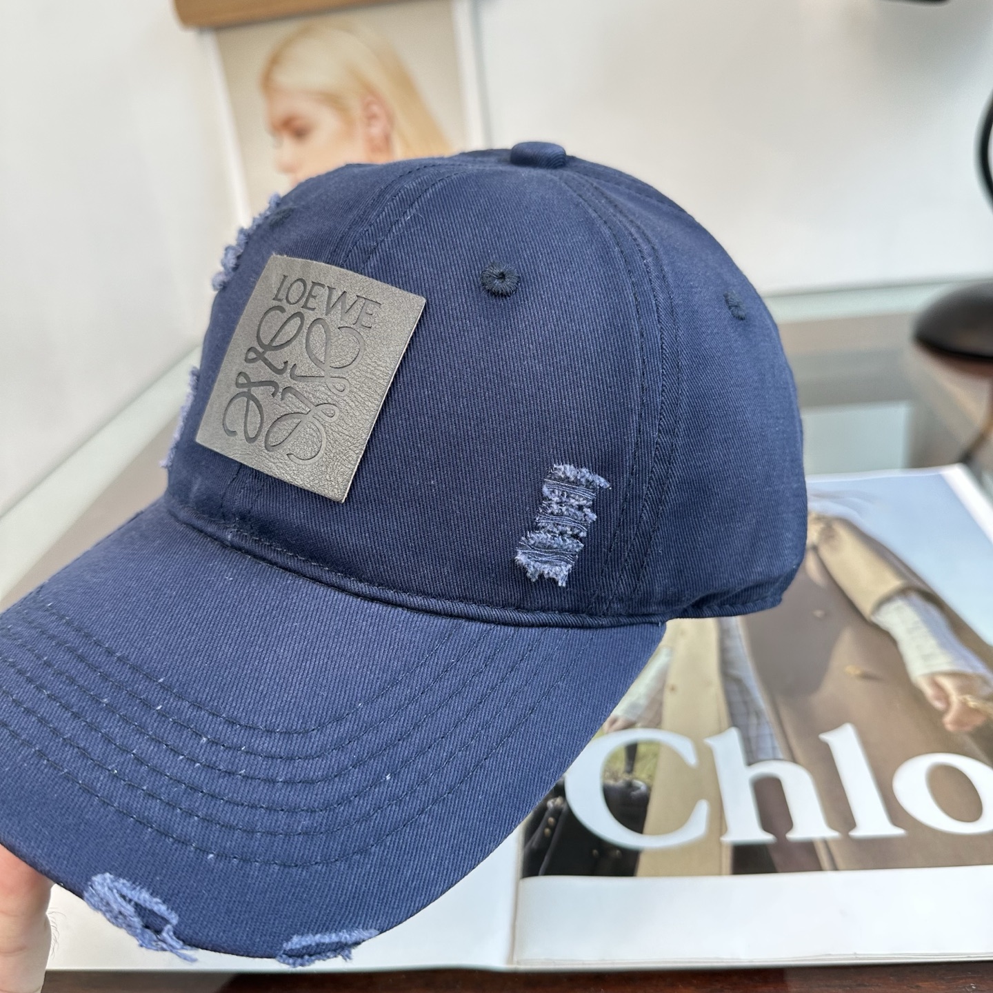 LOEWE【罗意威】新款刺绣棒球帽，专柜同步出货，大牌款超好搭配，赶紧入手