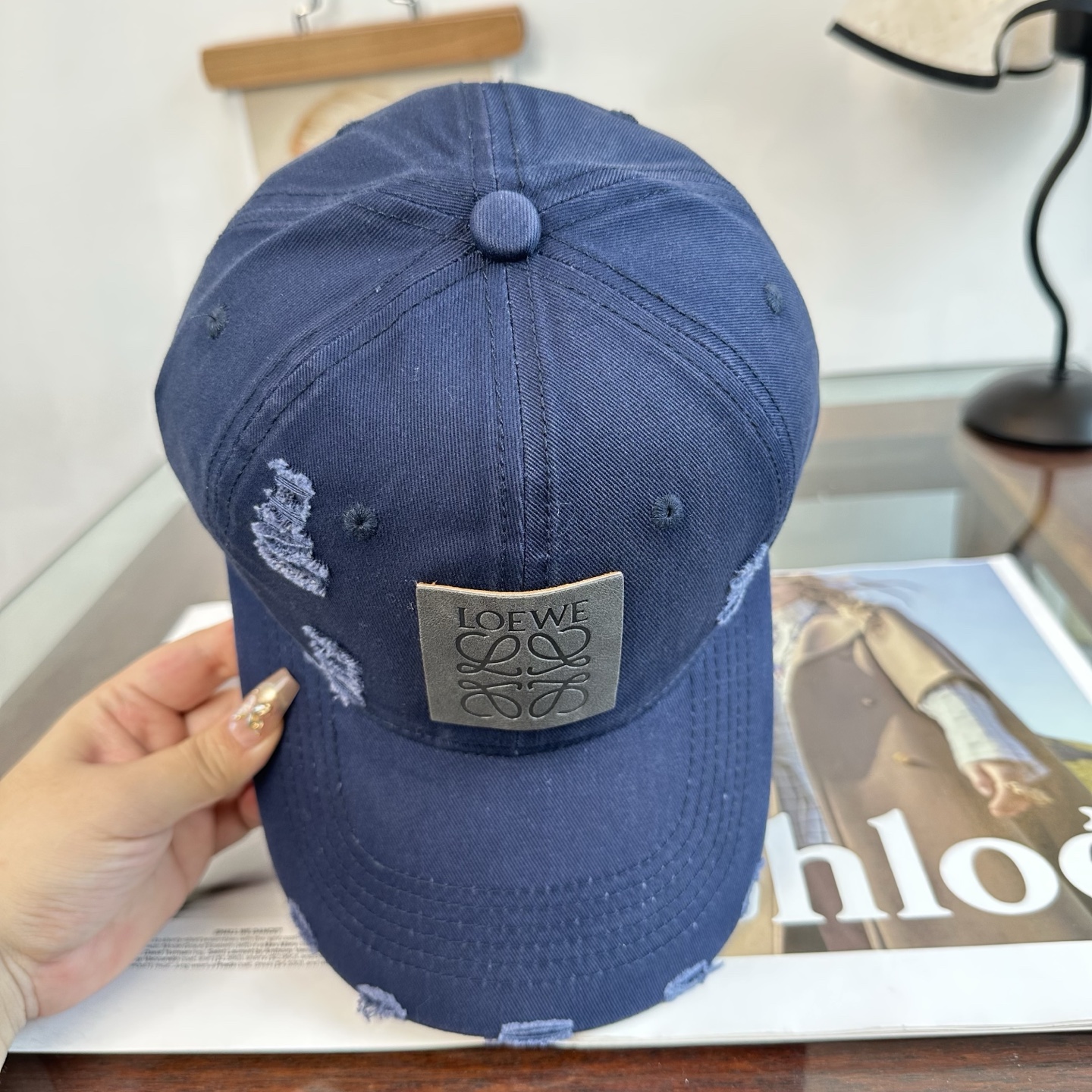 LOEWE【罗意威】新款刺绣棒球帽，专柜同步出货，大牌款超好搭配，赶紧入手