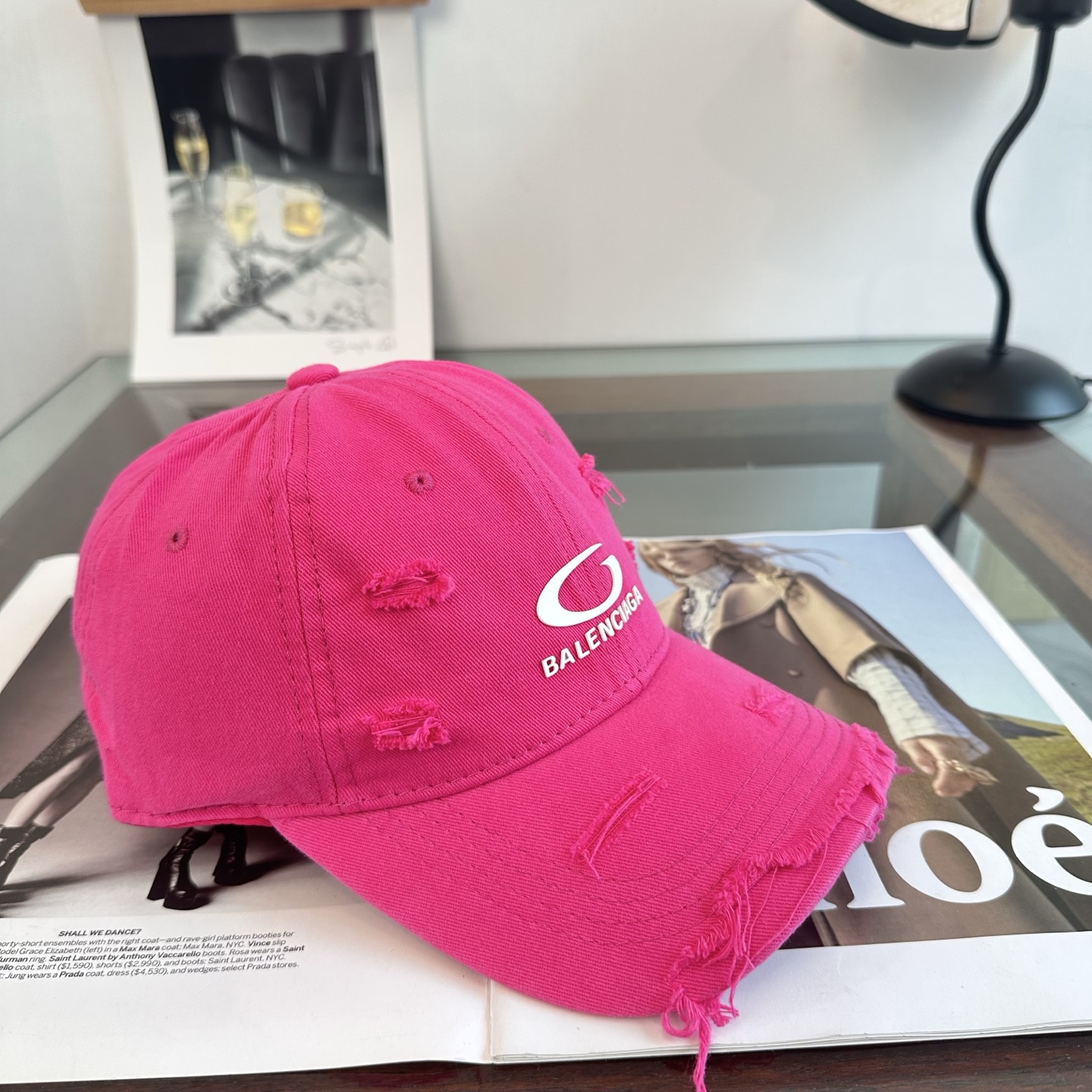 新品Balencia*a 巴黎世家字母新款棒球帽 现货秒发🧢简约时尚超级无敌好看的帽子！情侣款！