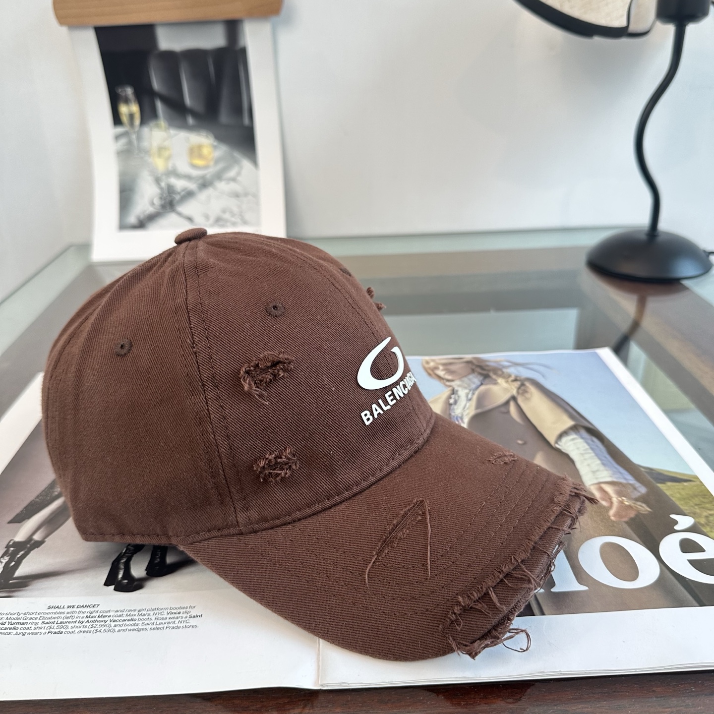 新品Balencia*a 巴黎世家字母新款棒球帽 现货秒发🧢简约时尚超级无敌好看的帽子！情侣款！