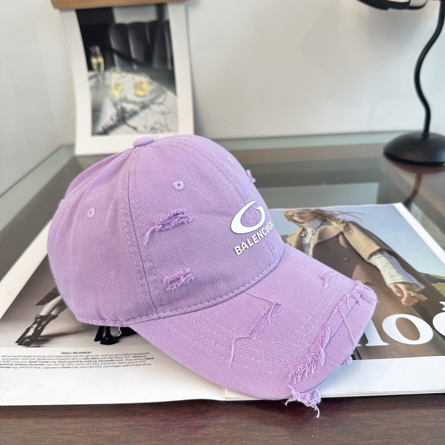 新品Balencia*a 巴黎世家字母新款棒球帽 现货秒发🧢简约时尚超级无敌好看的帽子！情侣款！
